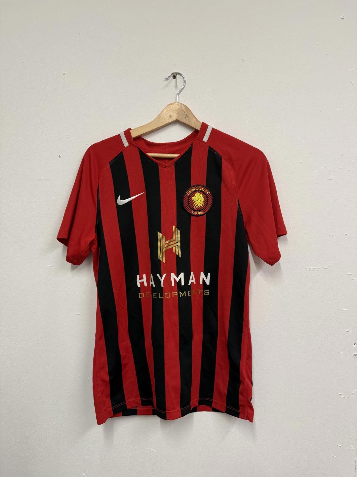 Nike Nike Red and Black Striped Football Jersey with Number 20 Size US M / EU 48-50 / 2 - 1 Thumbnail