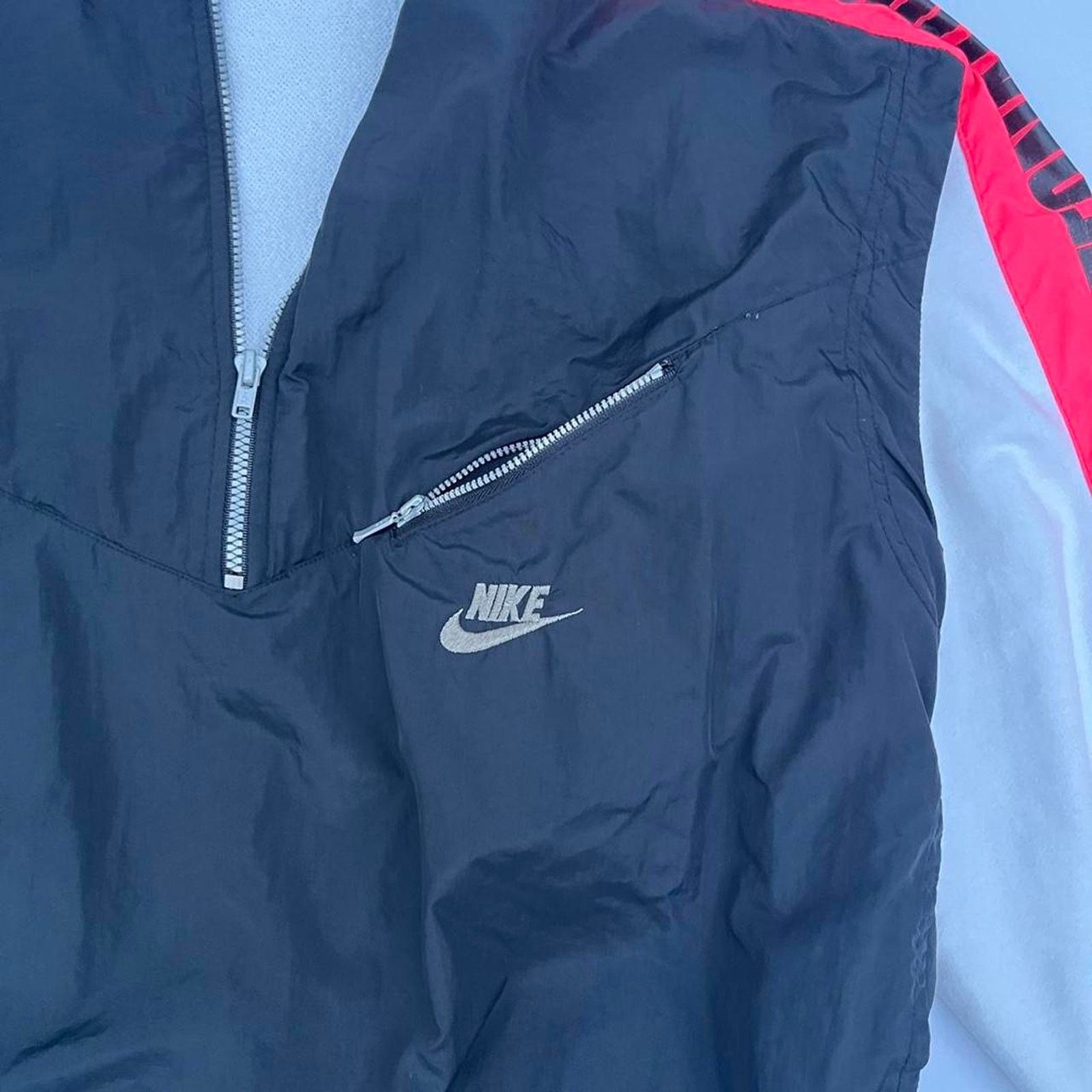 Nike Vintage 1980s NIKE International Track Jacket Mens L Black Size US L / EU 52-54 / 3 - 3 Thumbnail