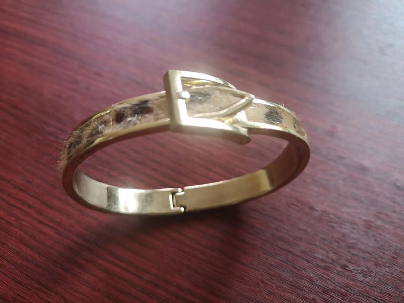 Designer Lovely belt design bracelet for her Size ONE SIZE - 1 Thumbnail
