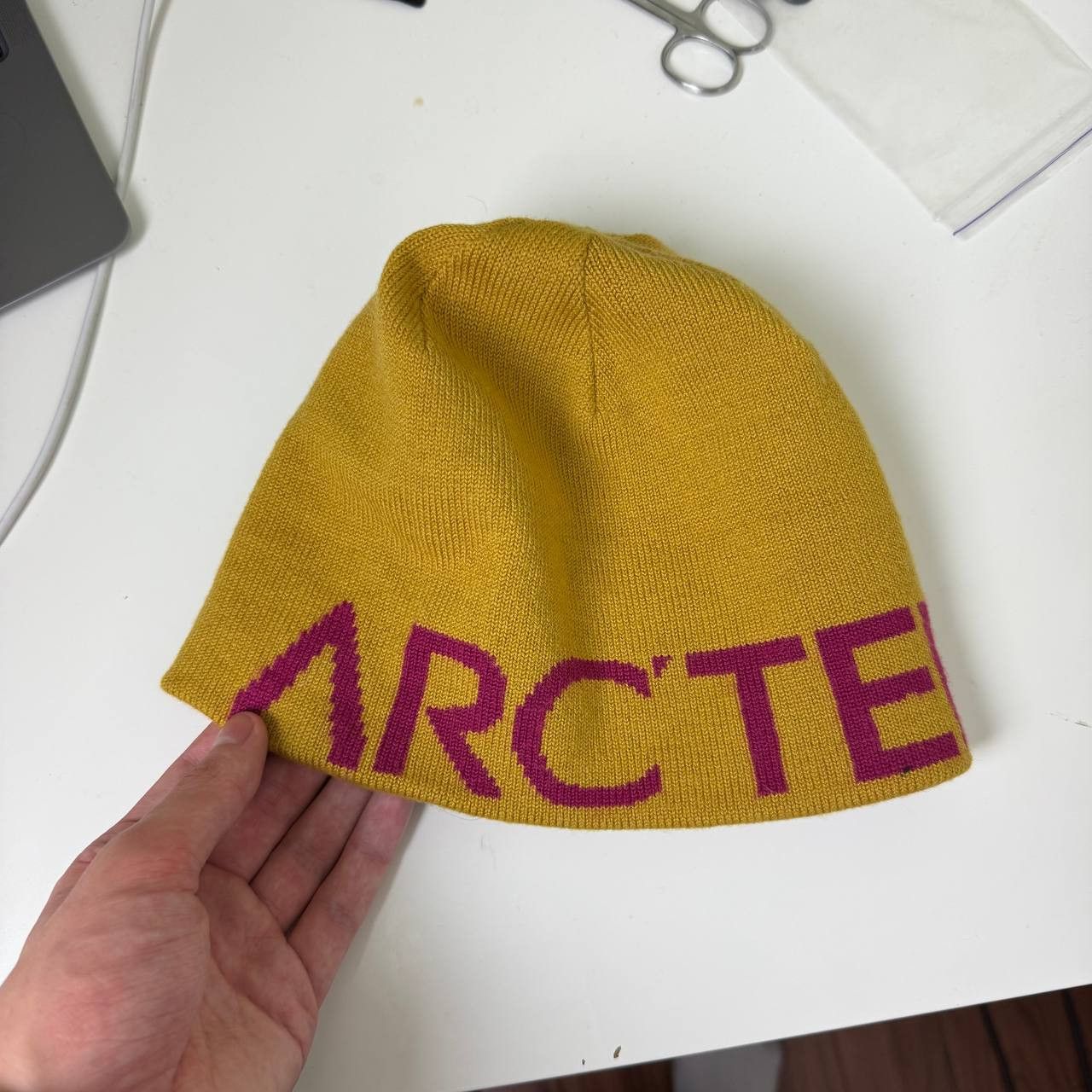 Arc Teryx Word Toque | Grailed