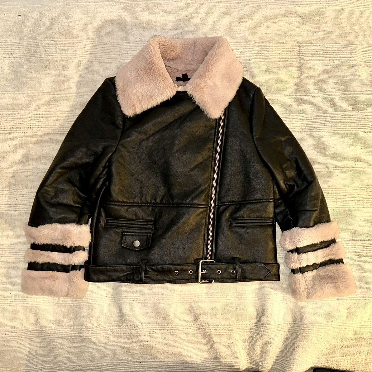Missguided Missguided vegan leather and fur motor style jacket Size M / US 6-8 / IT 42-44 - 3 Thumbnail