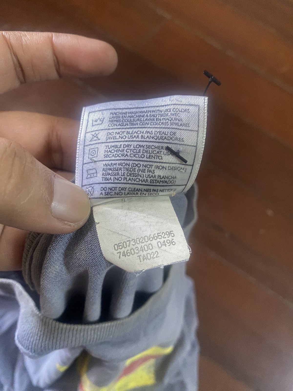 Nike Vintage Nike Big Logo box logo Oversized Tee Y2K USA faded Size US L / EU 52-54 / 3 - 13 Thumbnail