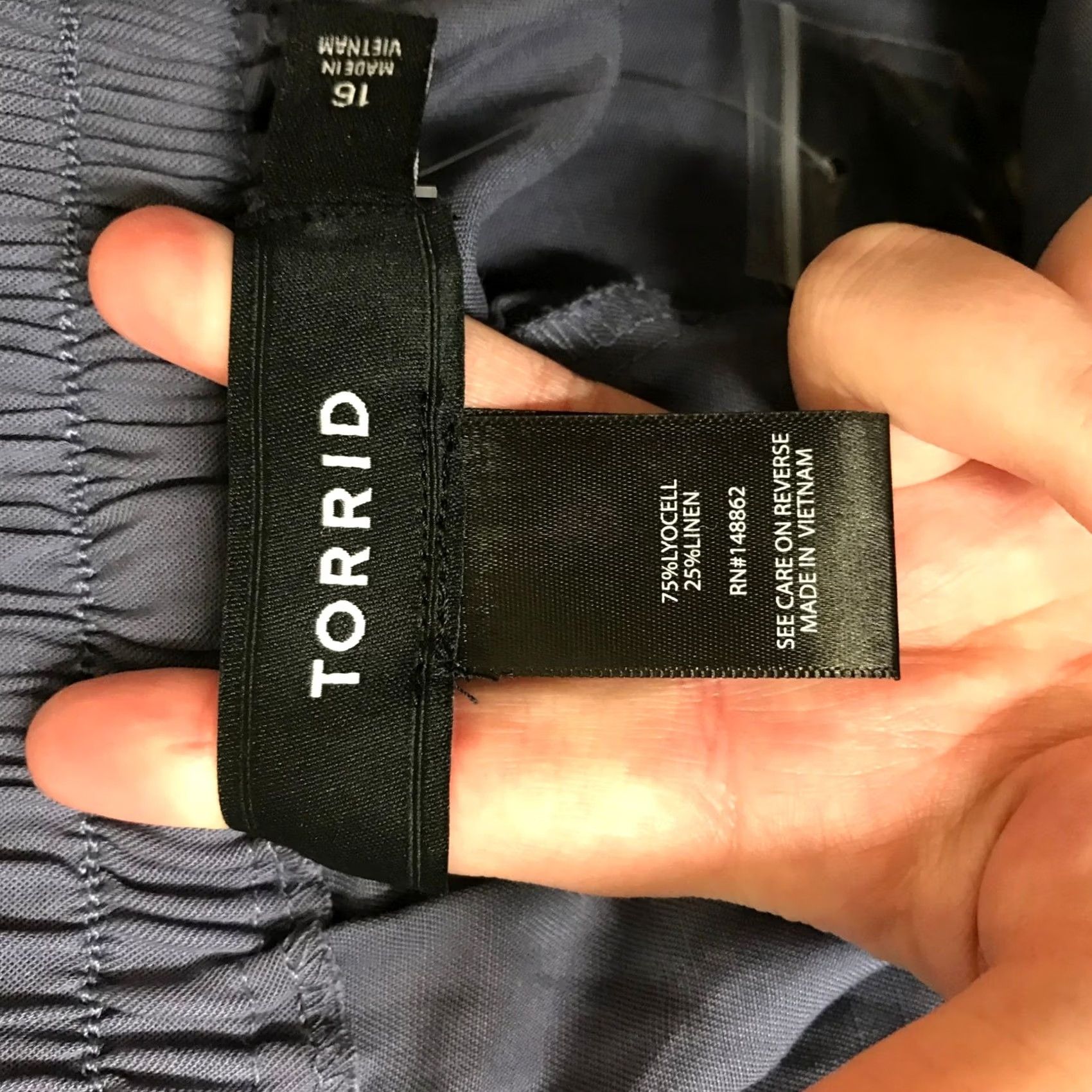 Torrid Torrid Womens 16W Slate Blue Lyocell Linen Blend Pleated Tapered Pants Size 38" / US 16 / IT 52 - 7 Thumbnail