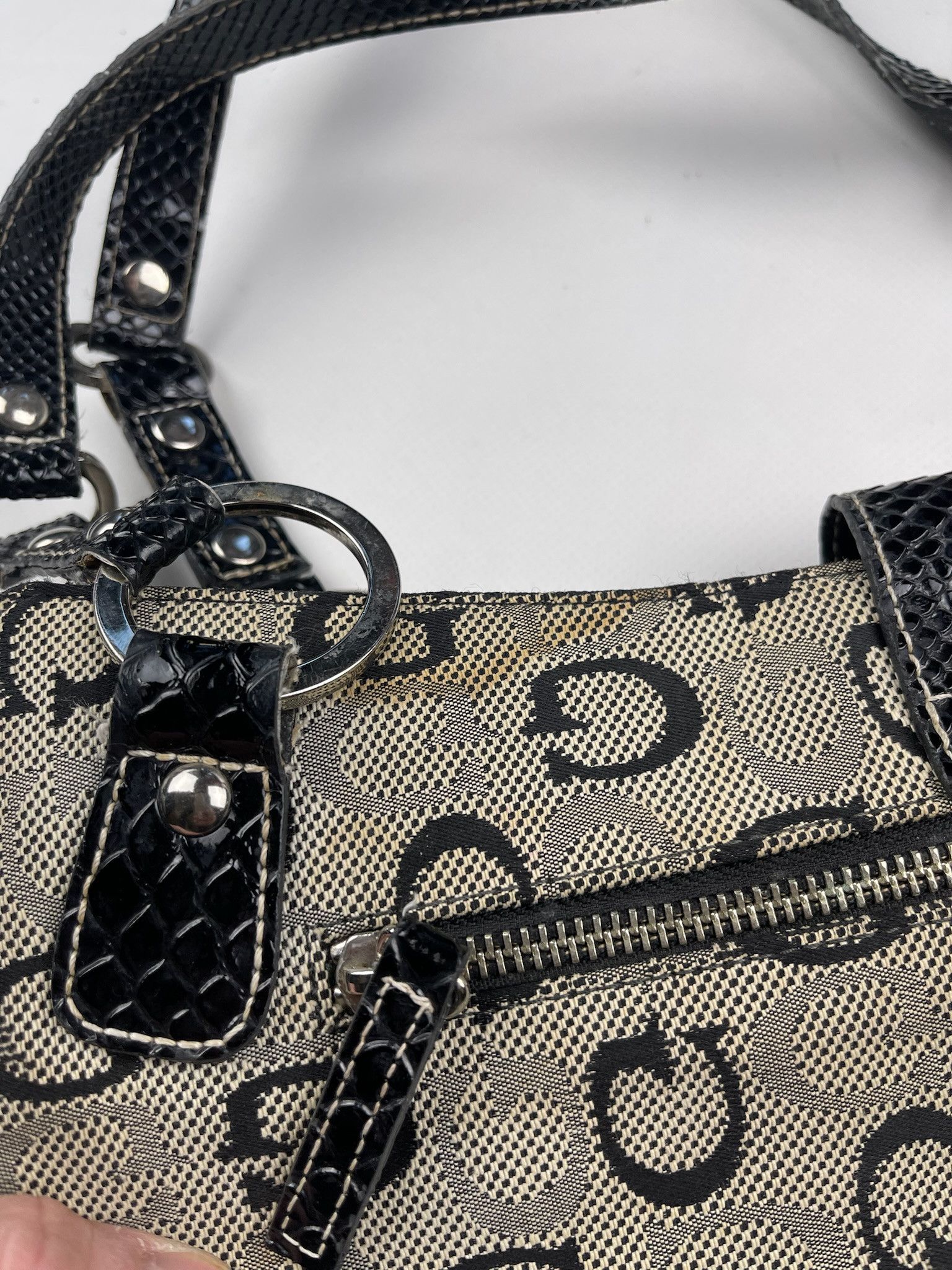 Guess Guess vintage buckle logo bag baguette mini 00s Y2k Handbag Size ONE SIZE - 6 Thumbnail