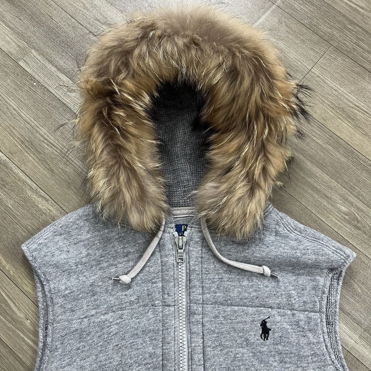 Polo Ralph Lauren 2000s Polo Ralph Lauren Gothic Lgb Vest Fur Down Jacket Size US M / EU 48-50 / 2 - 2 Thumbnail