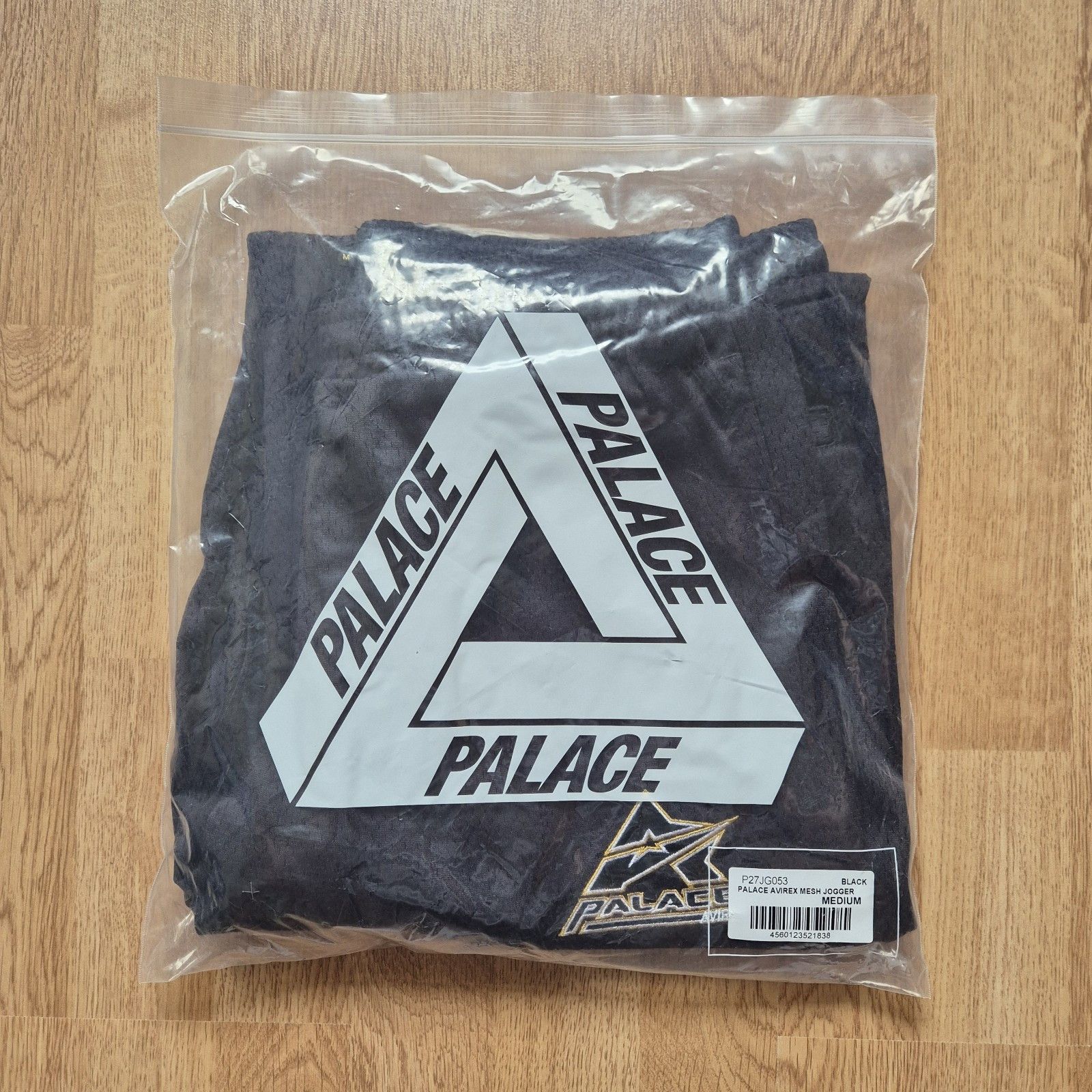 Avirex × Palace Palace x Avirex Mesh Joggers Black Medium Brand New FW24 Size US 32 / EU 48 - 8 Thumbnail