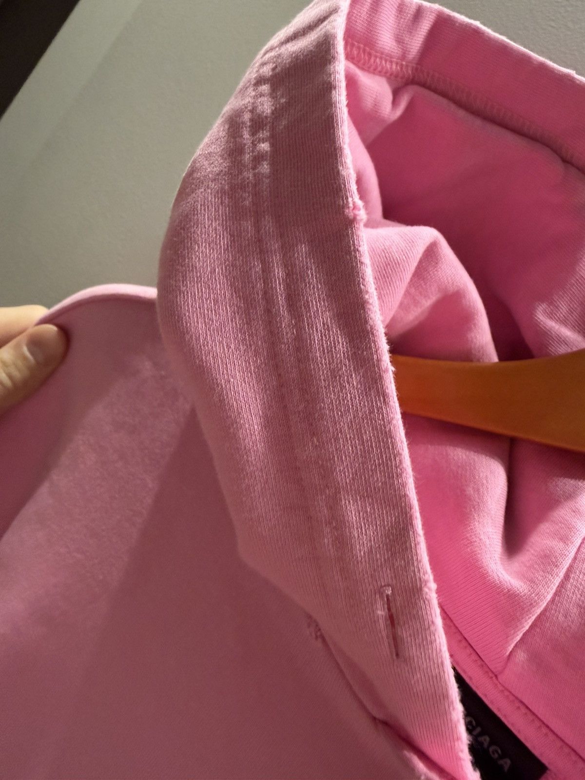 Balenciaga Balenciaga Destroyed Logo Print Hoodie Large Fit Pink XS Size US L / EU 52-54 / 3 - 6 Thumbnail