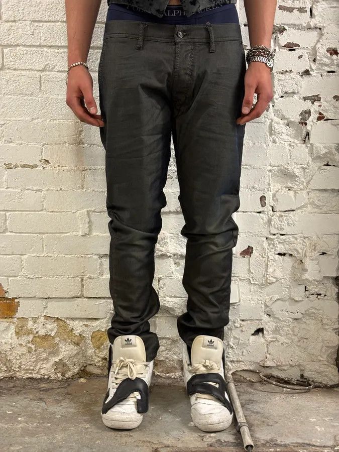 Diesel 2000s Diesel Avant-Garde Grey Slim Jeans Size US 32 / EU 48 - 2 Thumbnail