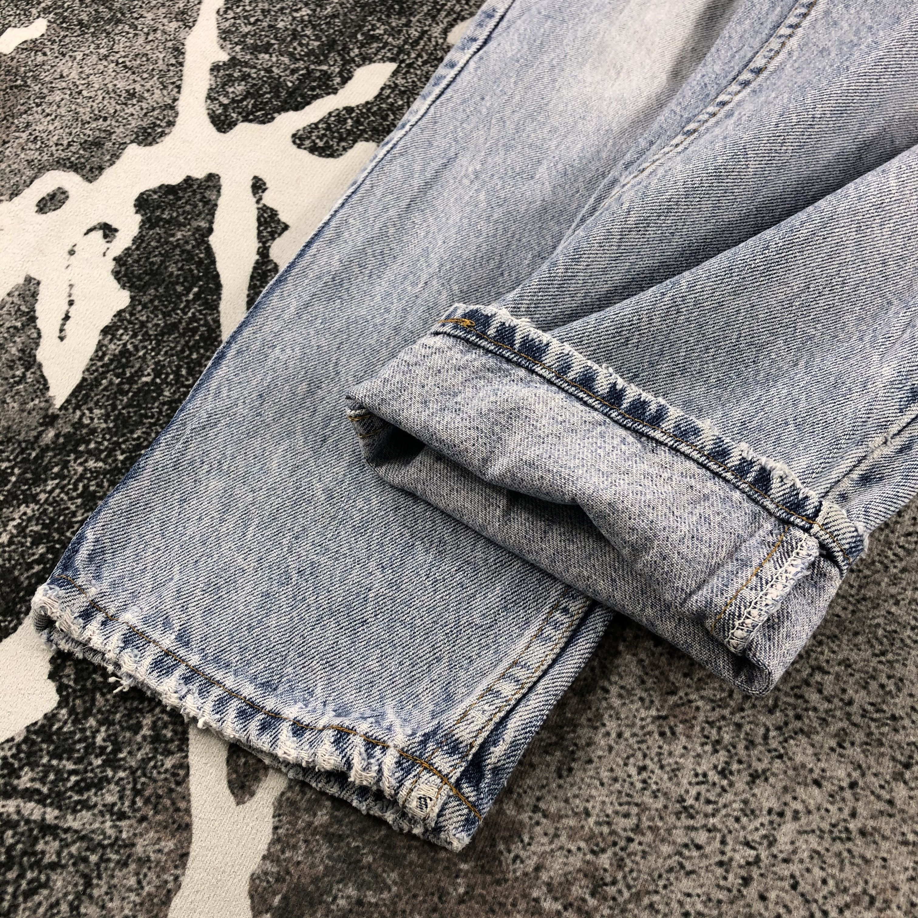 Levi's Vintage 90s Levis 550 Jeans Medium Wash Denim KJ928 Size US 33 - 7 Thumbnail