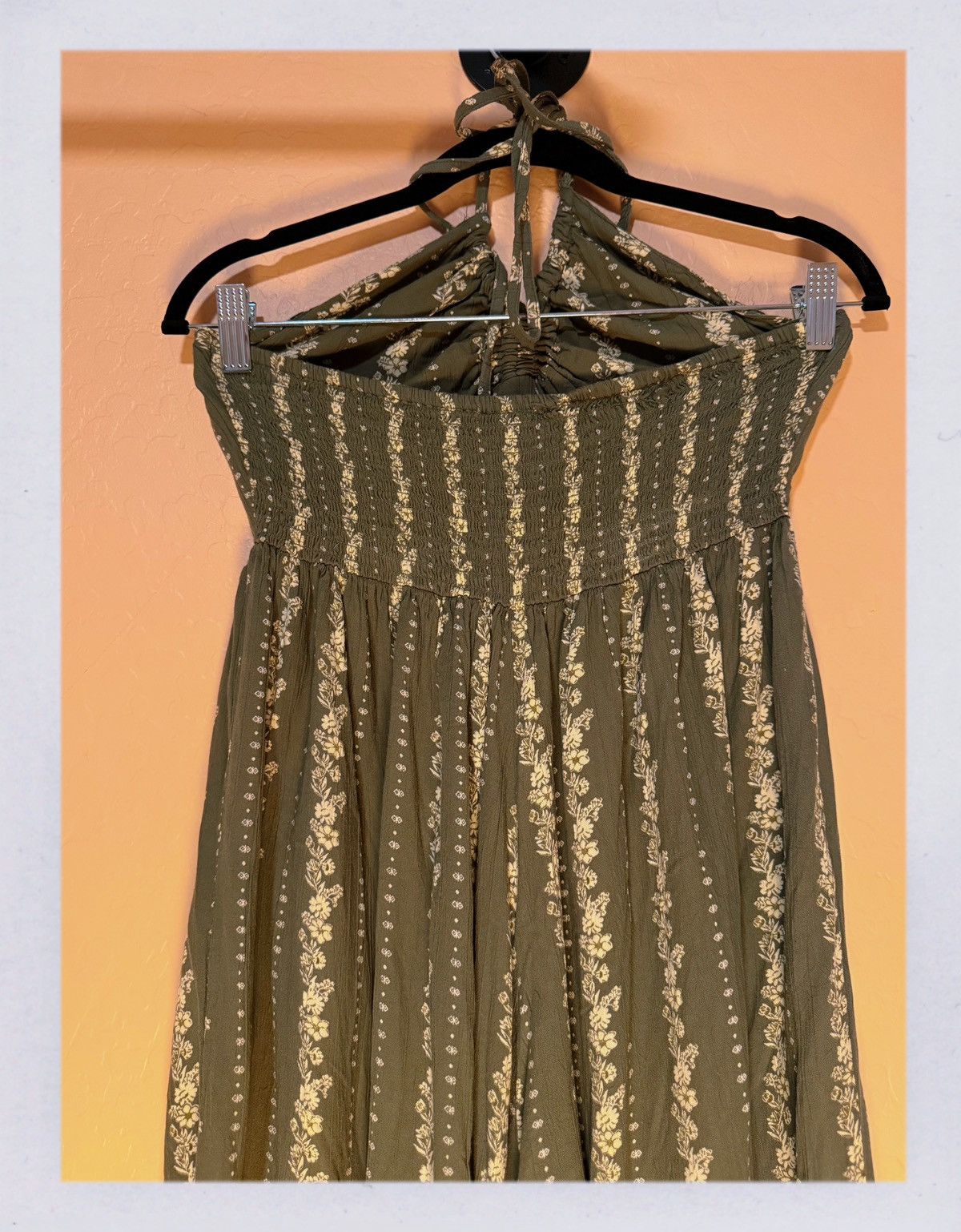 Other Boho Olive Green Floral Halter Jumpsuit – Ruffle Hem, Size L Size 34" / US 12 / IT 48 - 8 Thumbnail