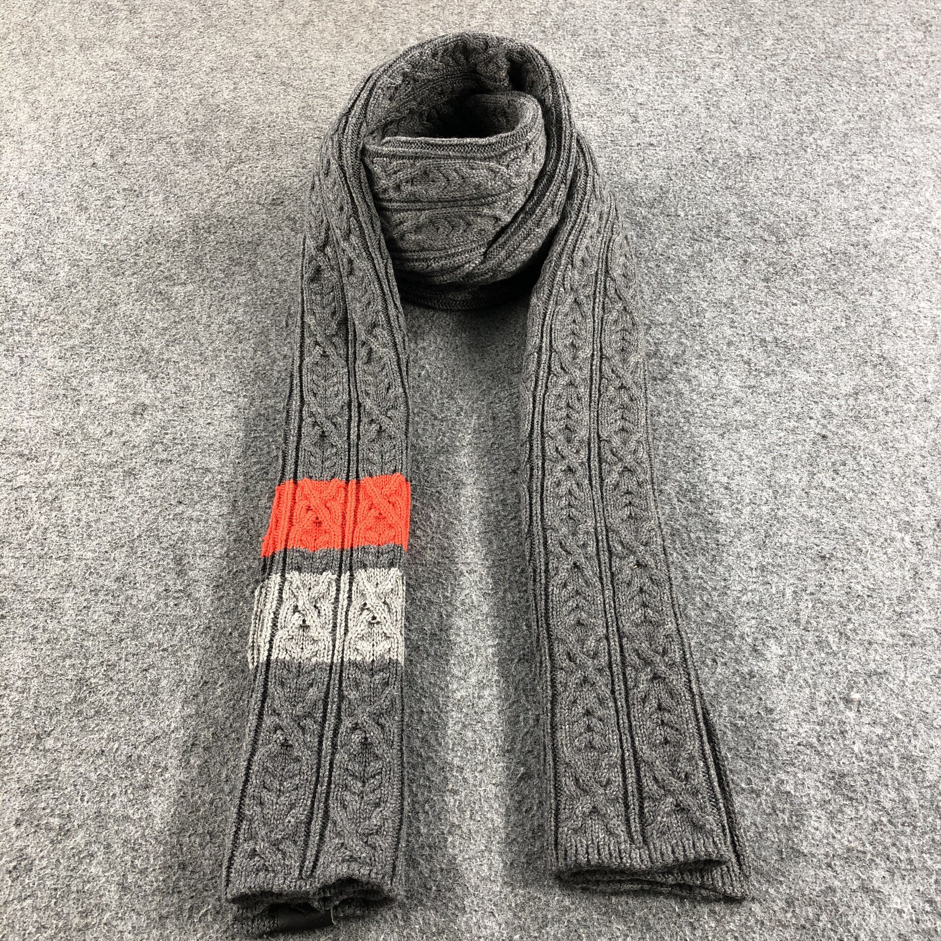 Victorinox Victorinox Cable Knit Merino Scarf Muffler V760 Size ONE SIZE - 1 Thumbnail