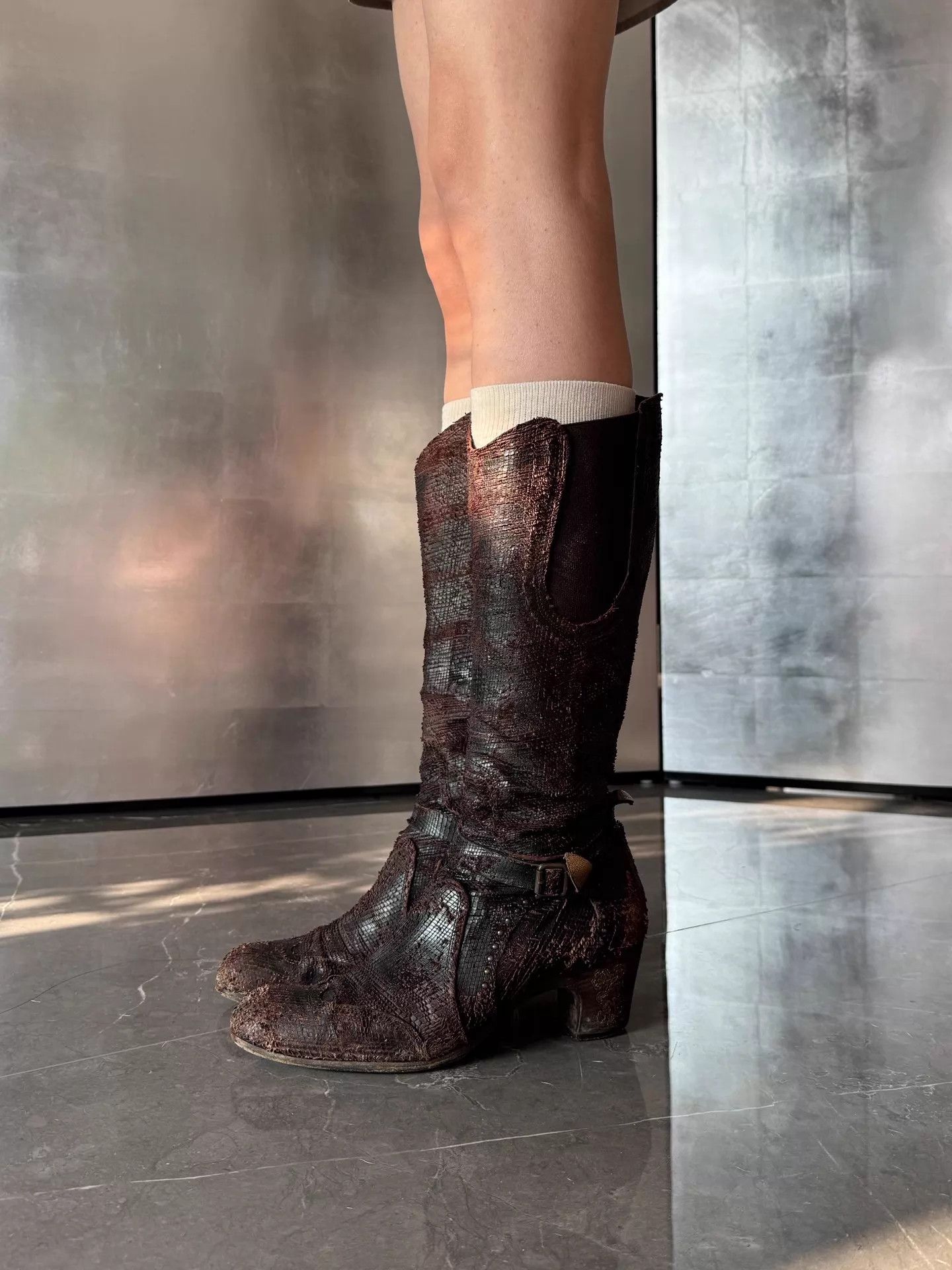 Other Italian Brand Vintage Worn Leather Long Boots 37 Size US 6.5 / IT 36.5 - 3 Thumbnail
