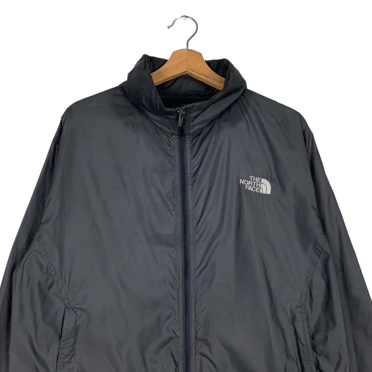 The North Face THE NORTH FACE Embroidery Logo Light Jacket #0573-C26 Size US L / EU 52-54 / 3 - 2 Thumbnail