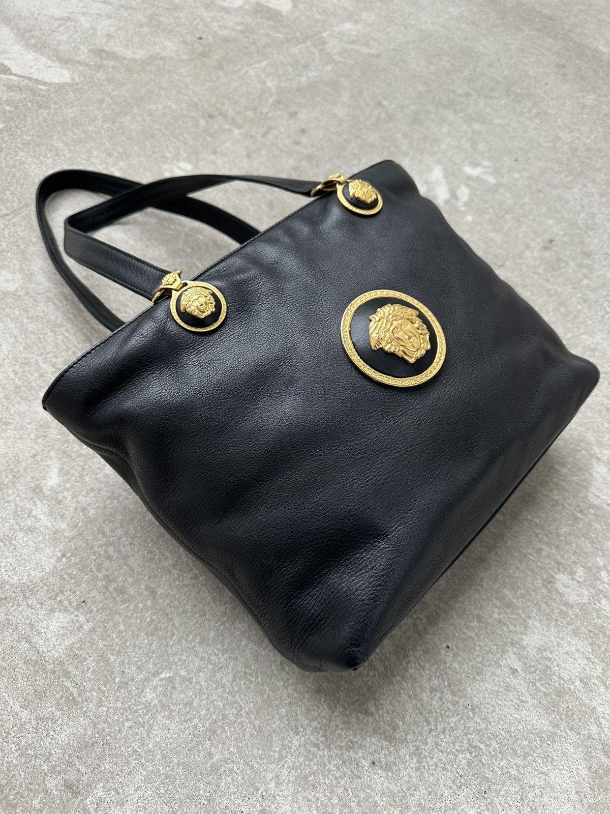 Versace Vintage Gianni Versace La Medusa Golden Logo Leather Bag Size ONE SIZE - 6 Thumbnail