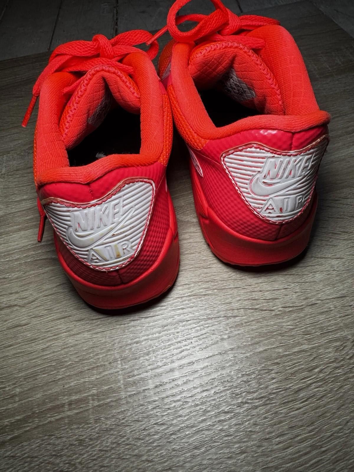Nike Nike Air Max 90 Hyperfuse Premium ID Solar Red Boys UK 4.5 Size US 5 / EU 37 - 9 Thumbnail