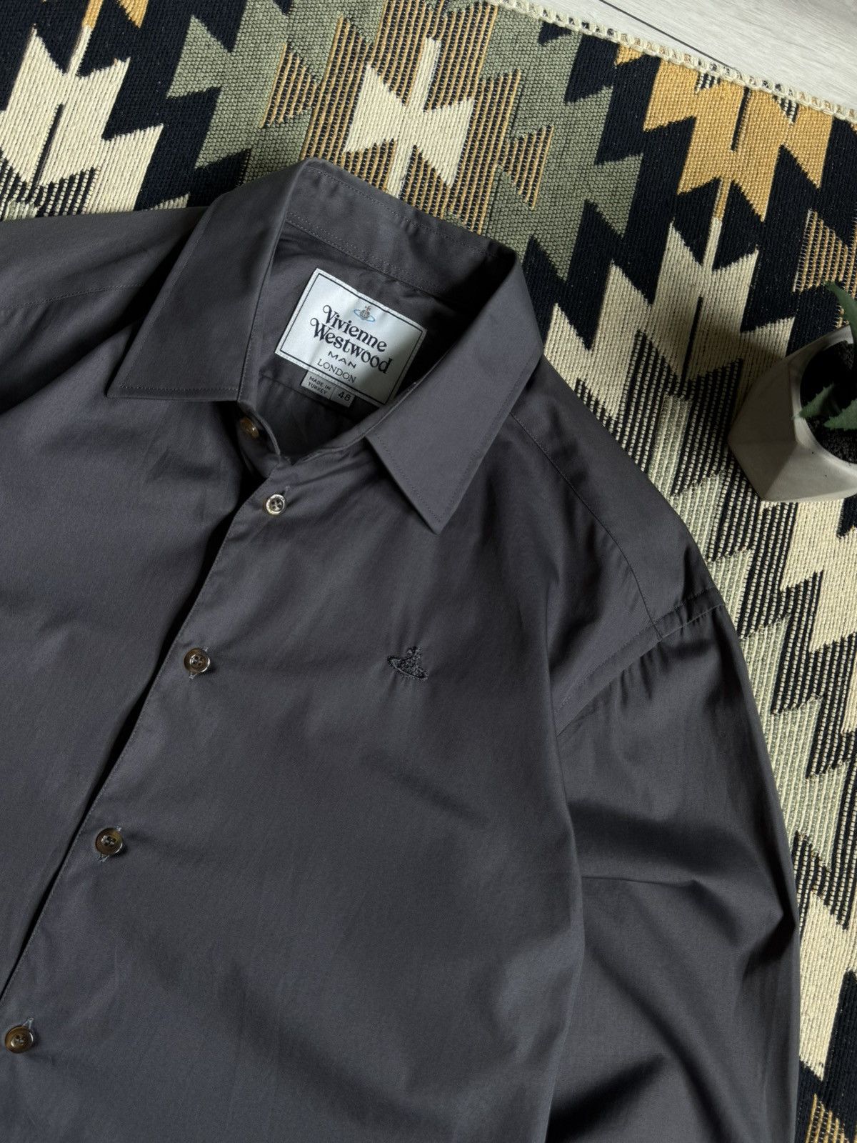 Vivienne Westwood Rare❗️Vivienne Westwood Gray Logo Button Up Shirt Size US M / EU 48-50 / 2 - 5 Thumbnail