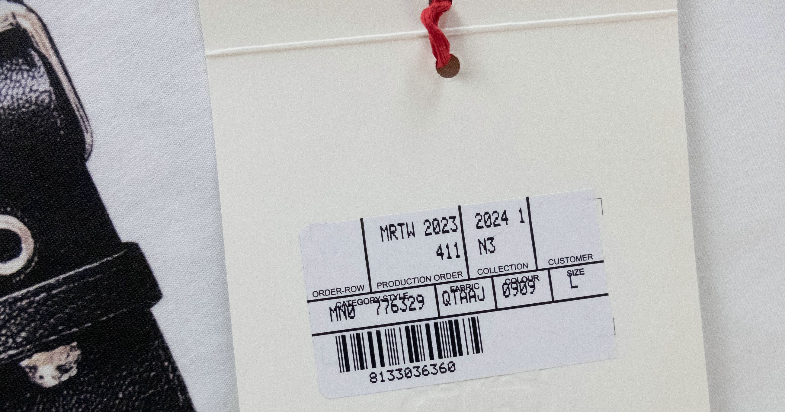 Alexander McQueen ALEXANDER MCQUEEN white Stud Harness t-shirt Large q Size US L / EU 52-54 / 3 - 6 Thumbnail