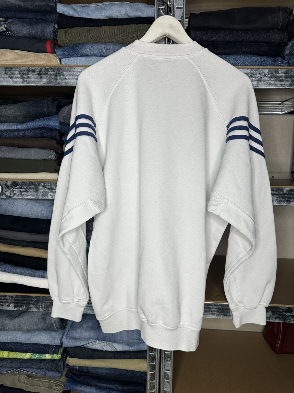 Adidas Vintage Adidas Sweatshirt Size M Size US M / EU 48-50 / 2 - 2 Thumbnail