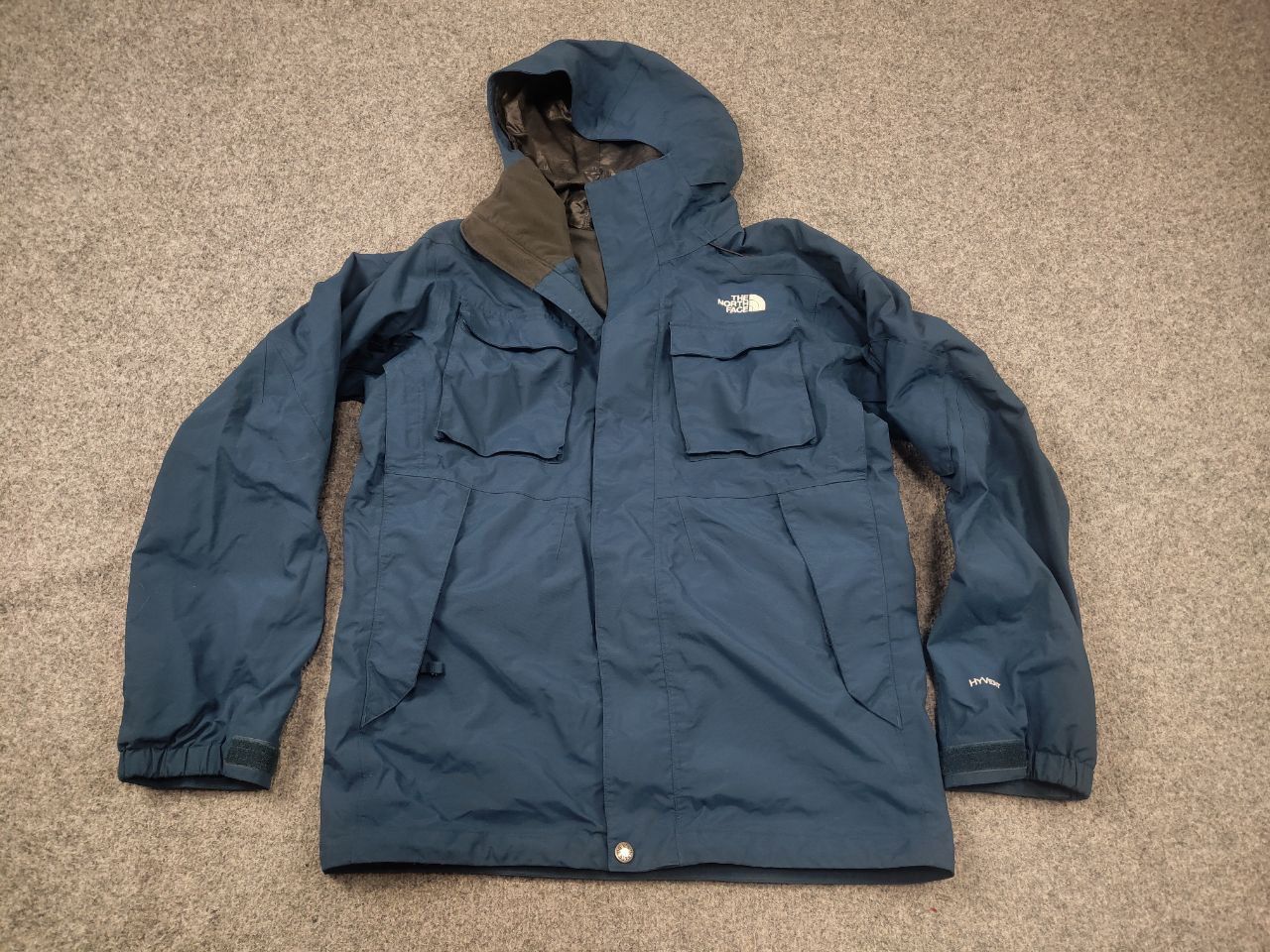 The North Face Vintage The North Face Blue HyVent Hooded Zip Ski Jacket Y2K Size US S / EU 44-46 / 1 - 3 Thumbnail