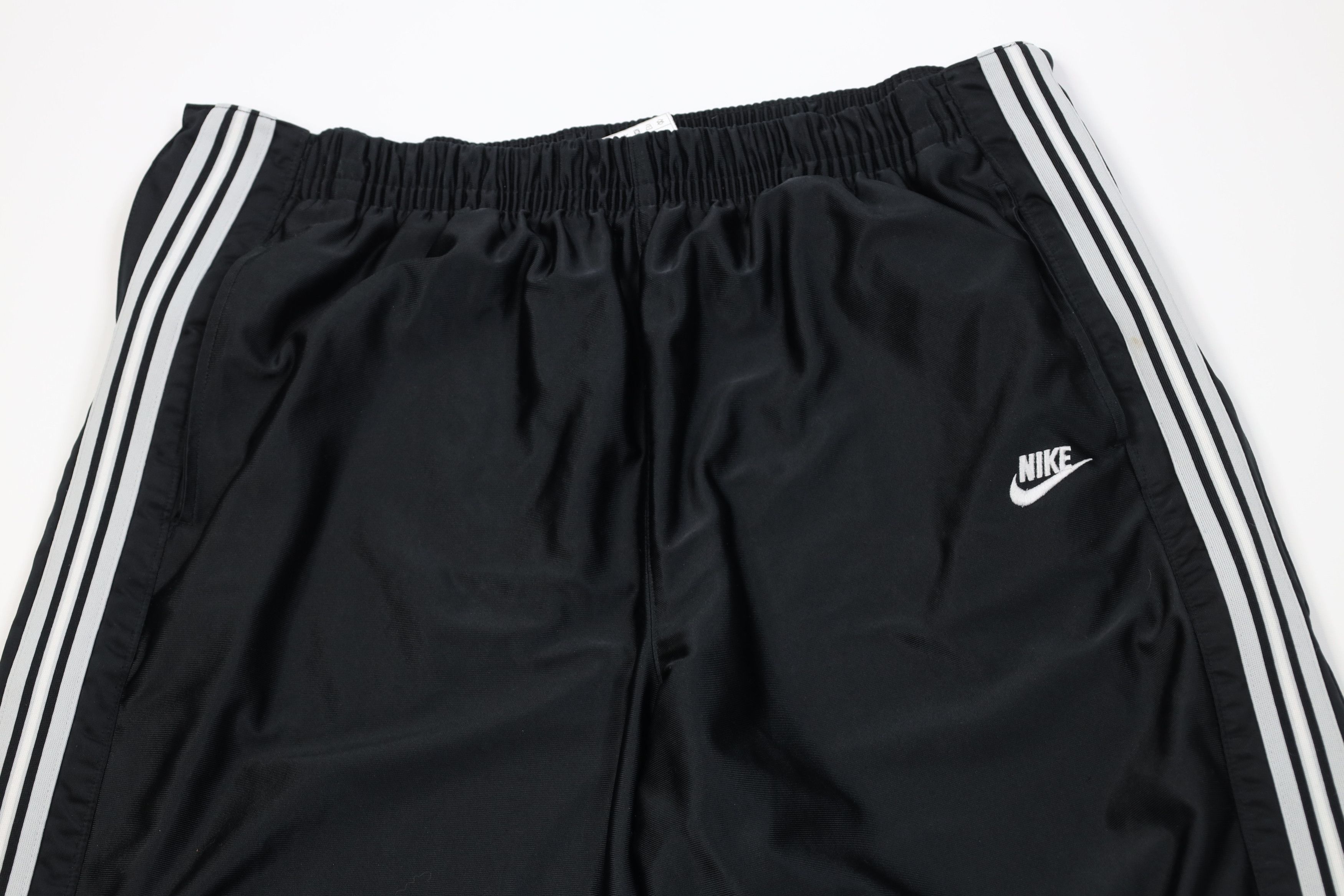 Nike Vintage Nike Supreme Basketball Wide Leg Tearaway Pants Size US 42 / EU 58 - 2 Thumbnail