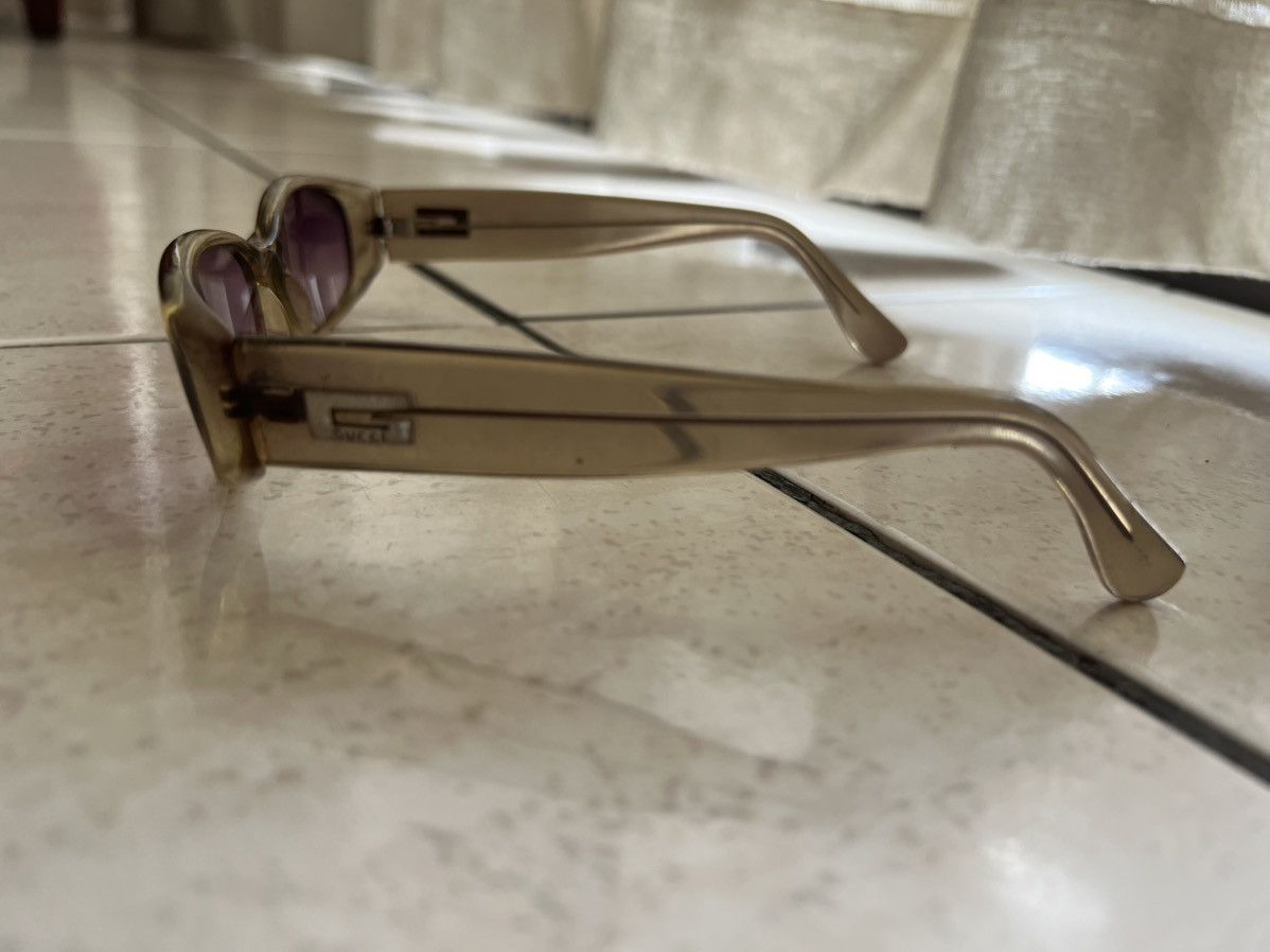 Gucci Vintage gucci two tone sunglasses Size ONE SIZE - 11 Thumbnail