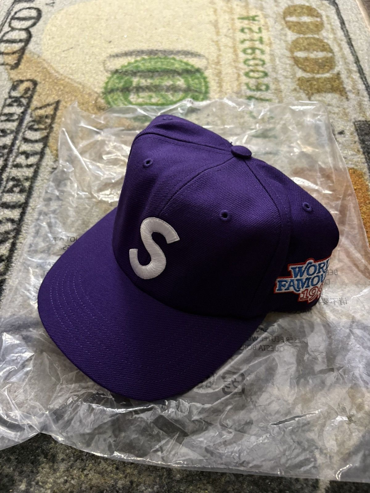 Supreme Supreme World Famous S Logo 6-Panel Hat Purple Size ONE SIZE - 1 Thumbnail