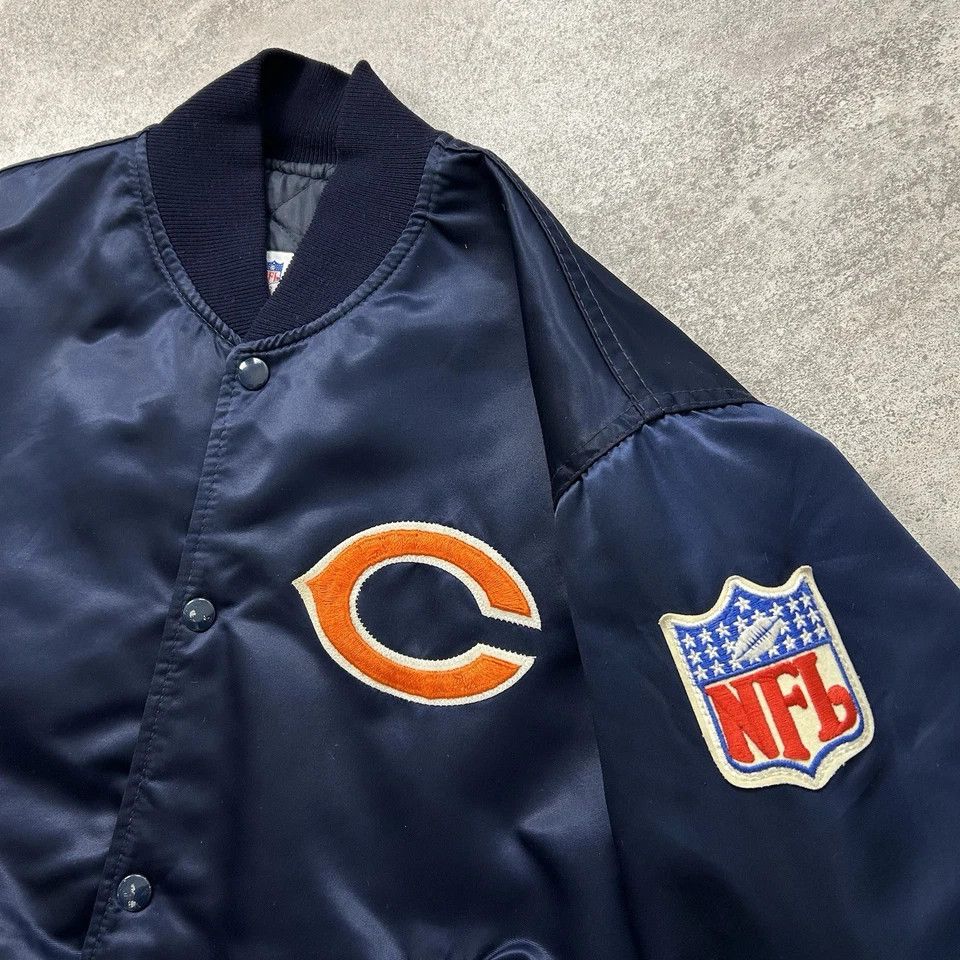 NFL × Starter × Vintage RARE SPELL OUT CHICAGO BEARS STARTER SATIN JACKET BOMBER Size US M / EU 48-50 / 2 - 4 Thumbnail