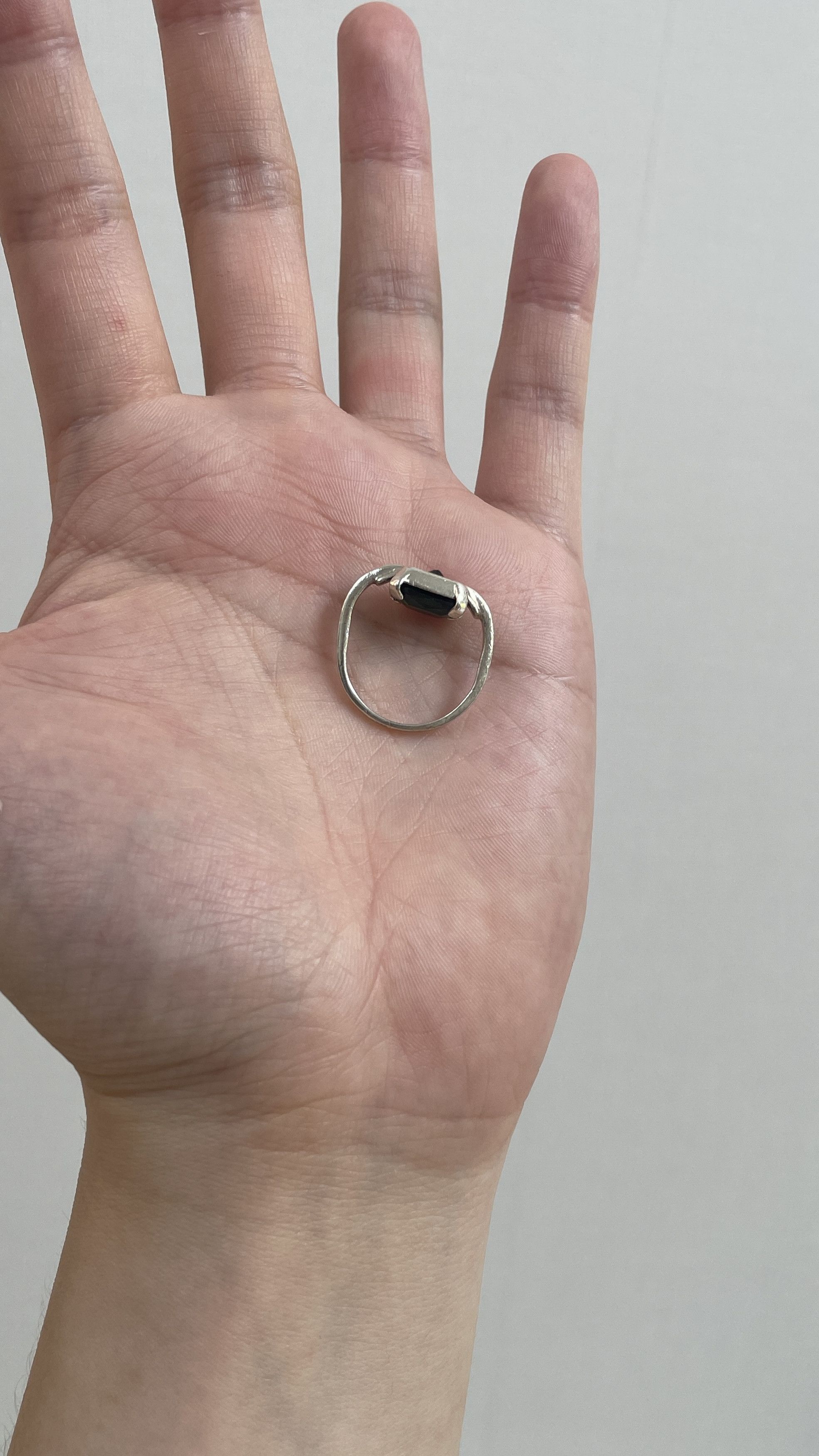 Maison Margiela Martin Margiela Unique! Inside-out Emerald ring. Unisex Size ONE SIZE - 10 Thumbnail
