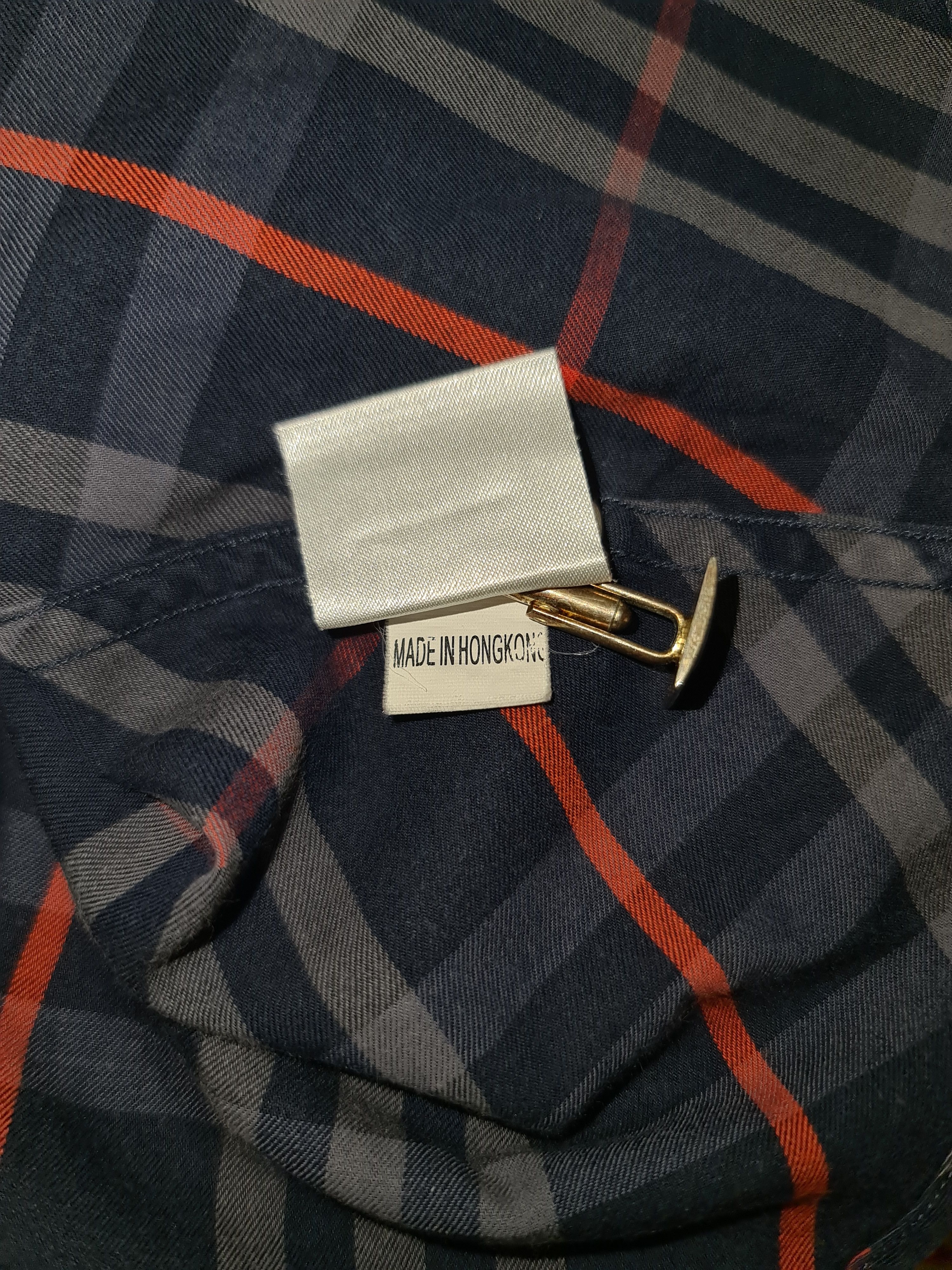 Burberry 90s Vintage Burberry London Blue Check Nova Shirt Tee Size M / US 6-8 / IT 42-44 - 8 Thumbnail
