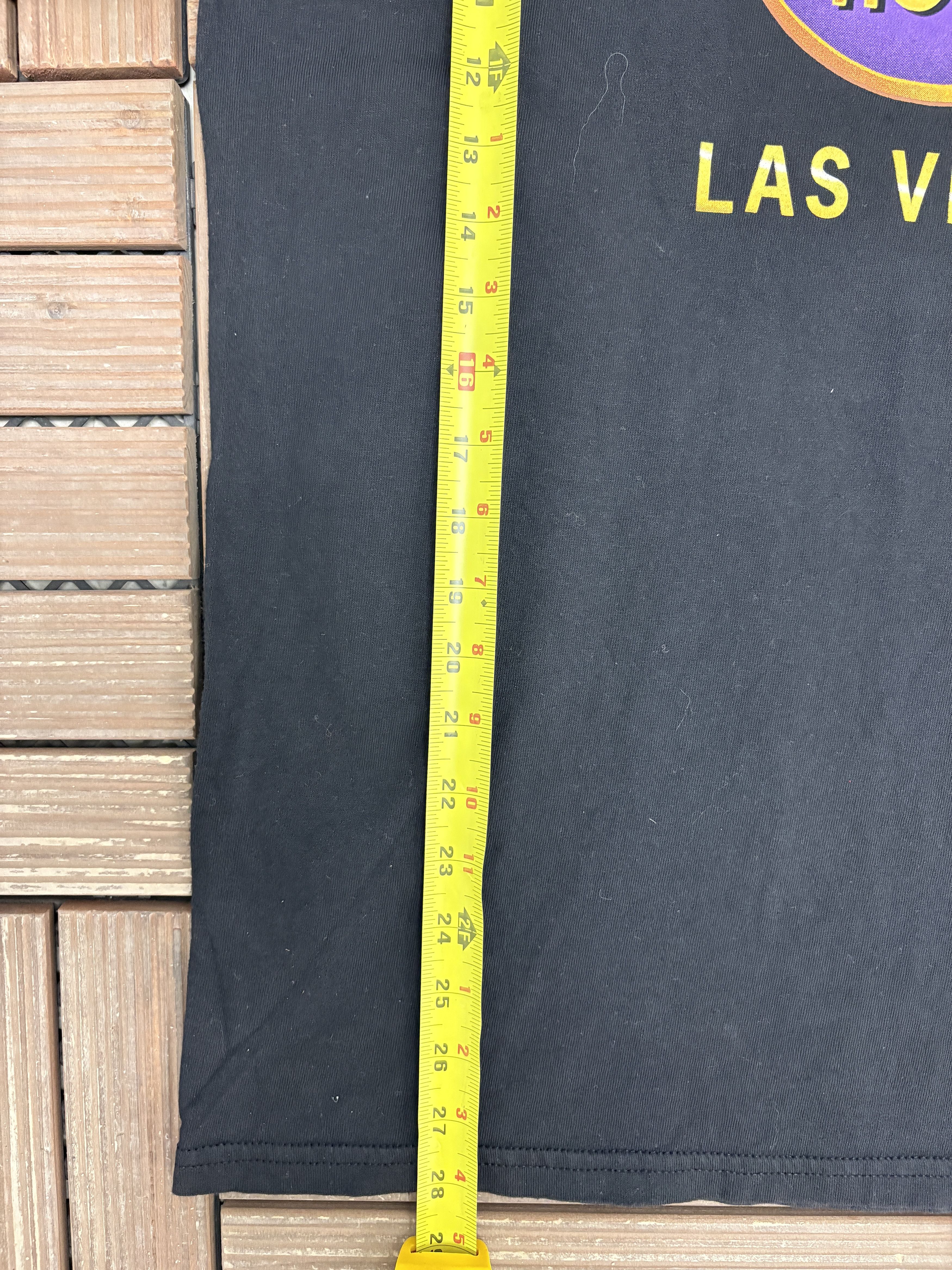 Vintage Hard Rock Hotel Las Vegas Vintage T-Shirt Tee Size US L / EU 52-54 / 3 - 7 Thumbnail