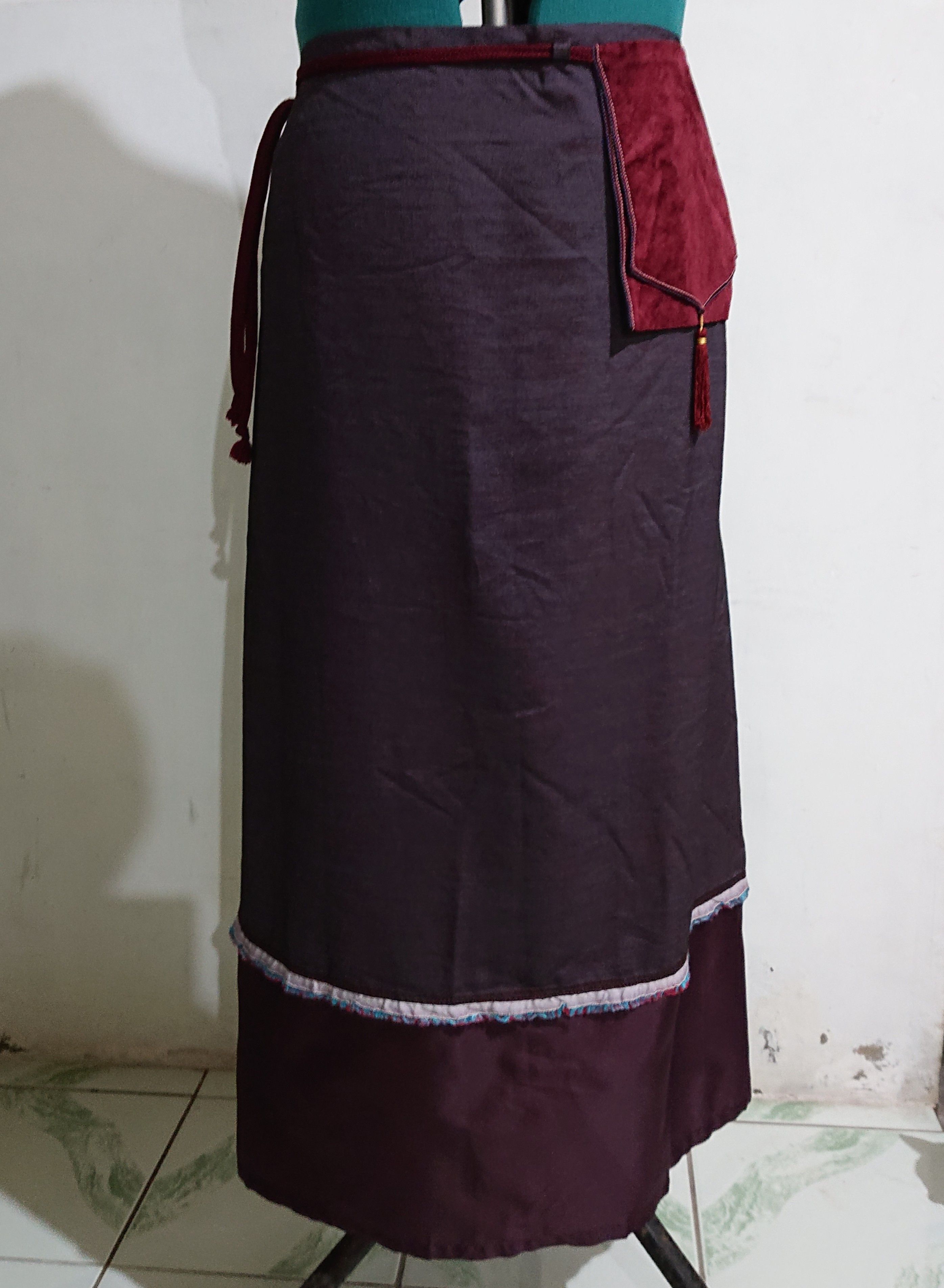 Cop Copine Vintage cop copine maxi skirt Size 38" / US 16 / IT 52 - 1 Thumbnail