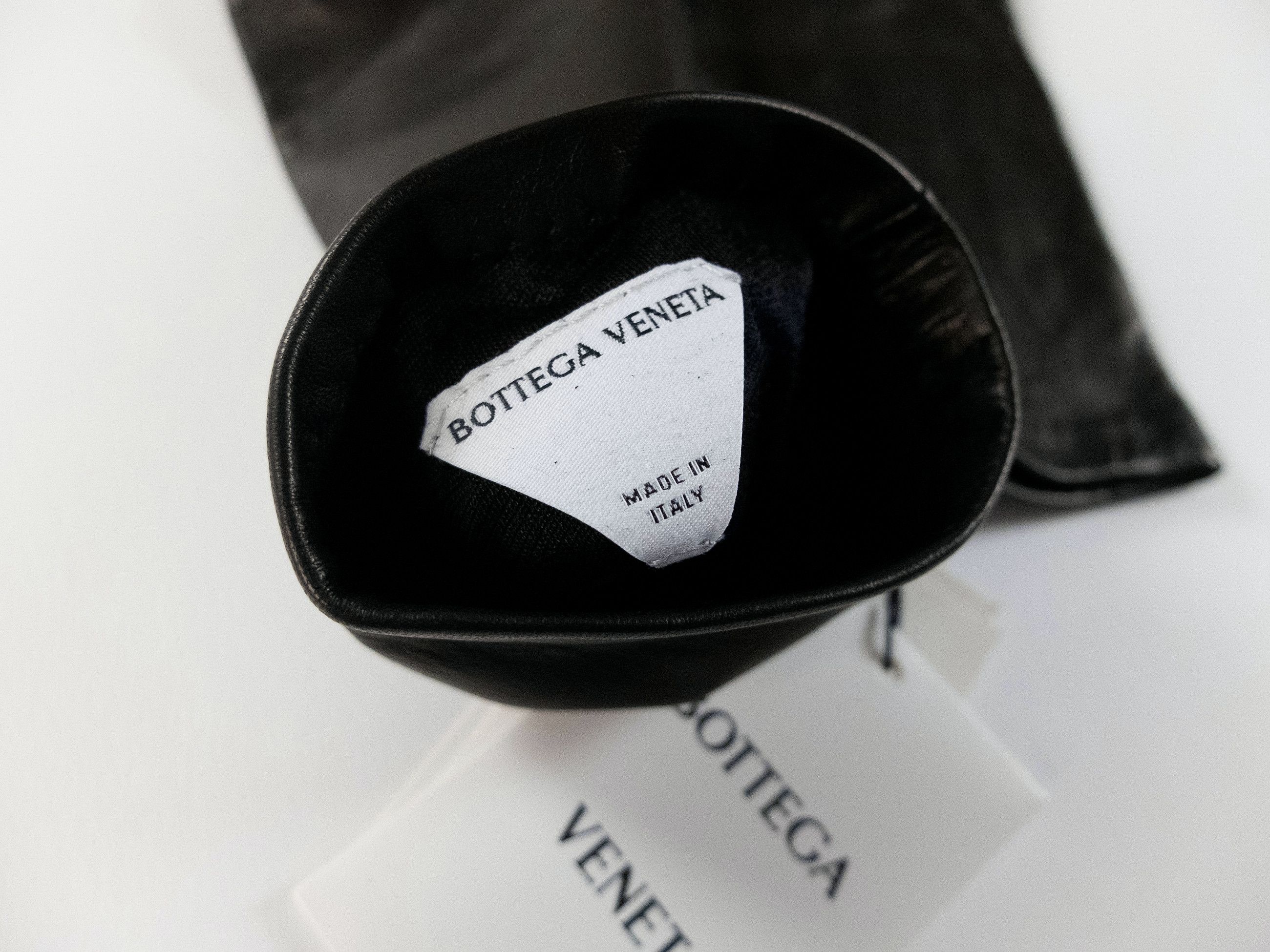 Bottega Veneta BOTTEGA VENETA black soft nappa leather midi gloves Medium q Size ONE SIZE - 4 Thumbnail