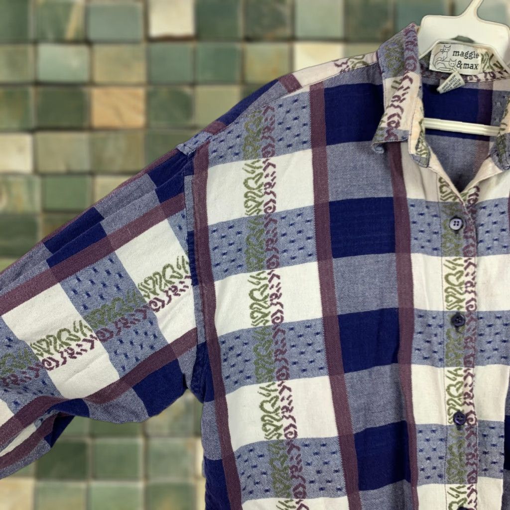 Vintage Vintage Maggie & Max Plaid Embroidered Button Up Shirt Medium Size M / US 6-8 / IT 42-44 - 1 Thumbnail