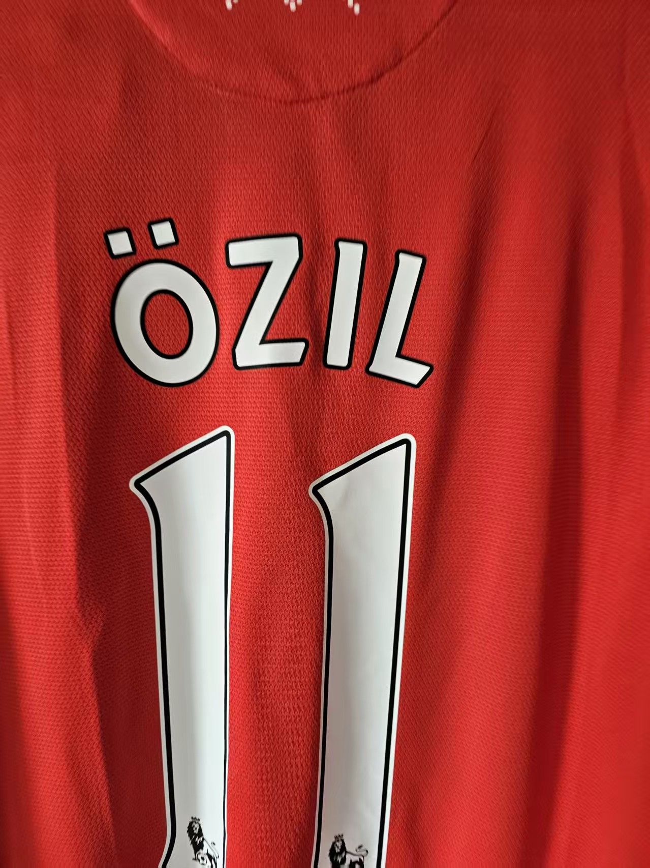 Other Mesut Özil Jersey 2012 2013 Arsenal Size US S / EU 44-46 / 1 - 3 Thumbnail
