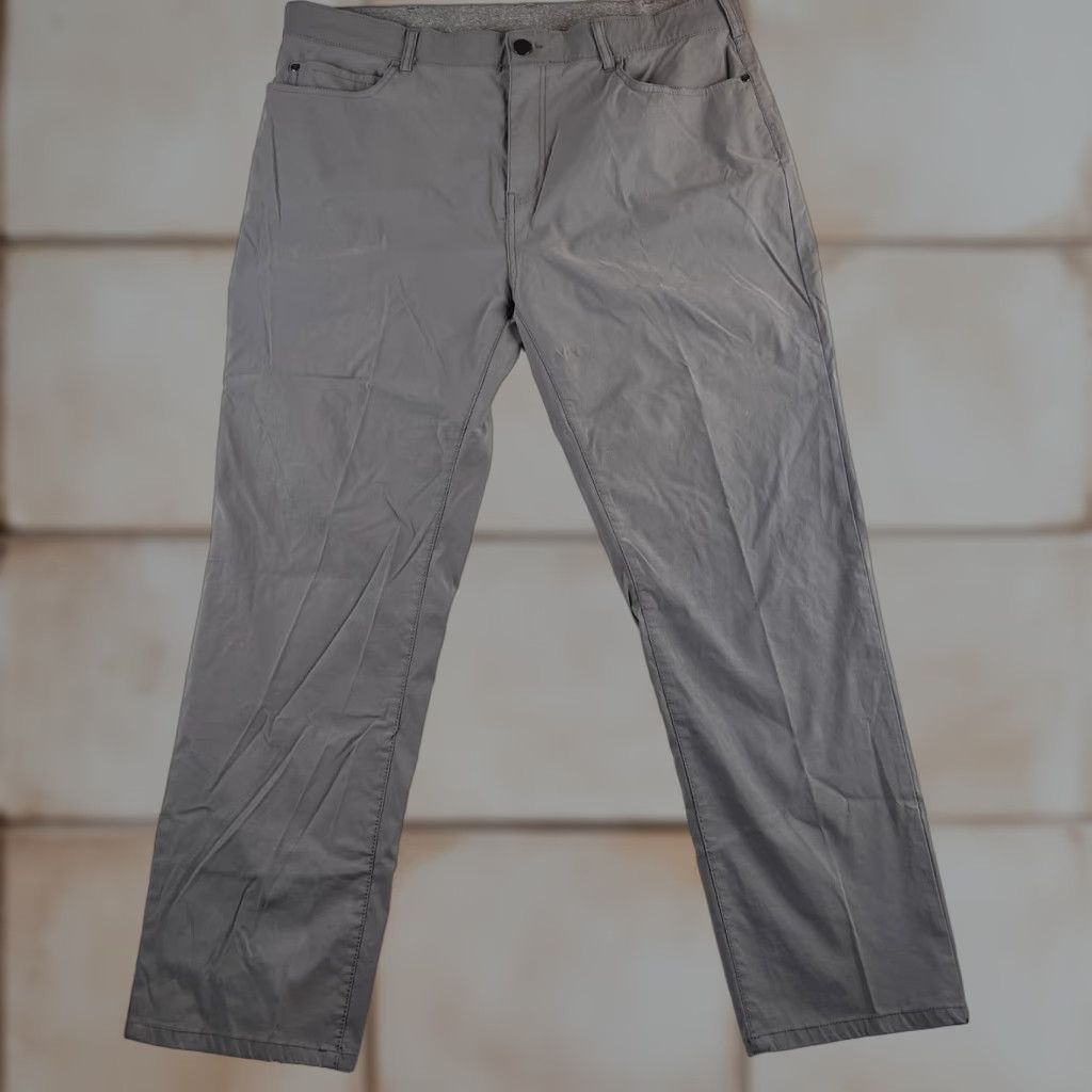 Vintage Denali Pants Mens 38x30 Gray Straight Fit Hiking Travel Stretch Athleisure Size US 38 / EU 54 - 1 Thumbnail