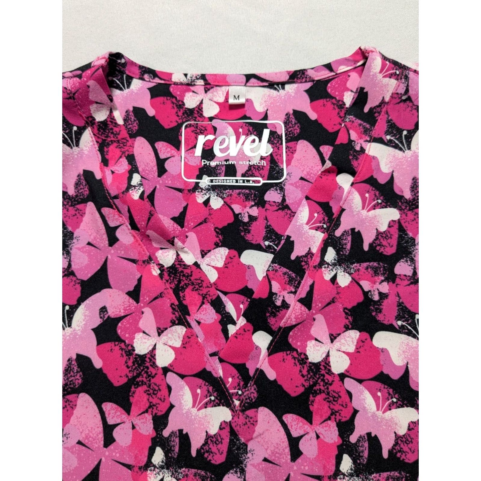 Pinko Revel Premium Stretch Pink Butterfly AOP - Women Medium Scrub Top EUC Size M / US 6-8 / IT 42-44 - 3 Thumbnail