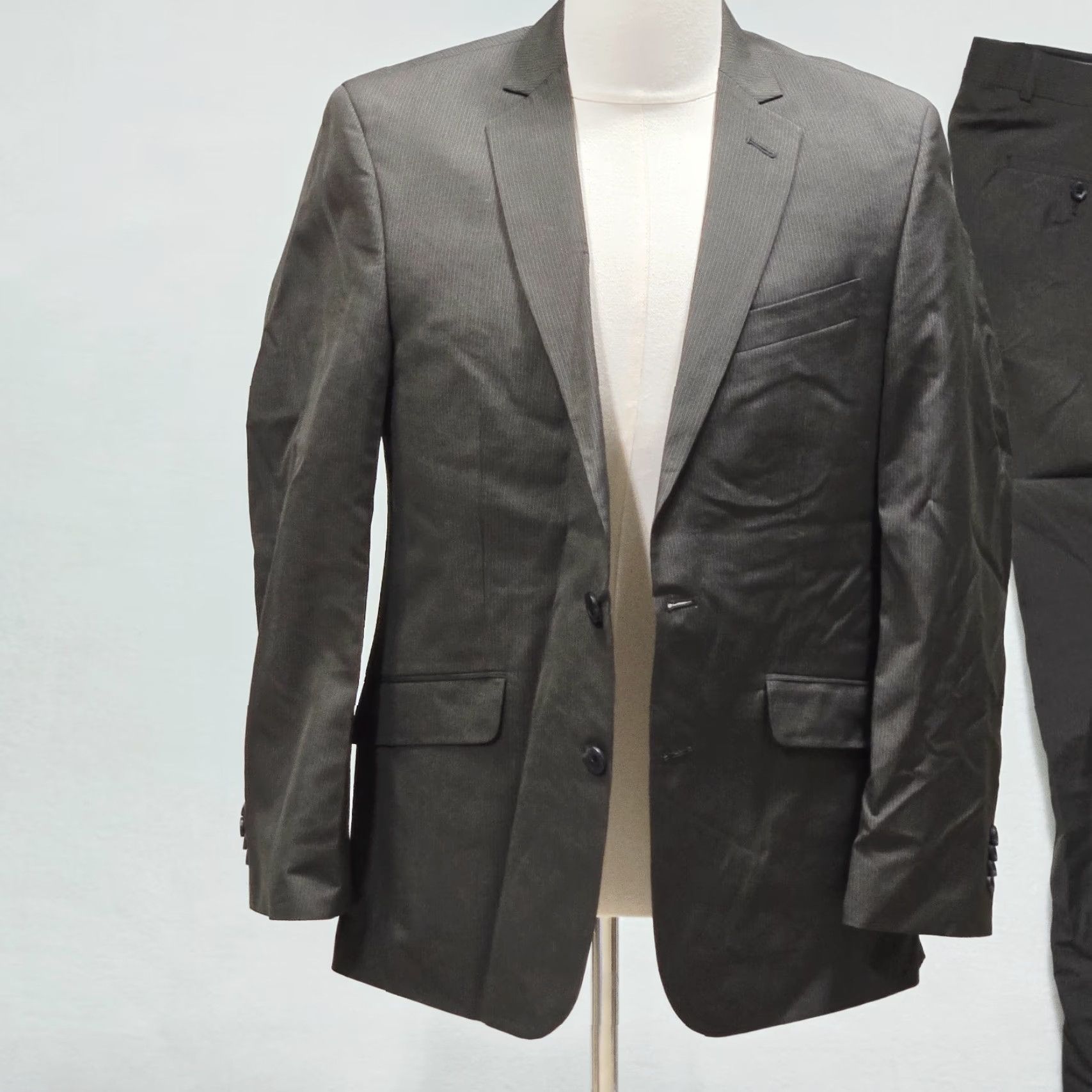 Kenneth Cole KENNETH COLE REACTION Suit Mens 2 Piece NWT 36S Olive Brown Pinstriped 2 Piece Men's Suit Brown Pinstriped Size 36R - 4 Thumbnail