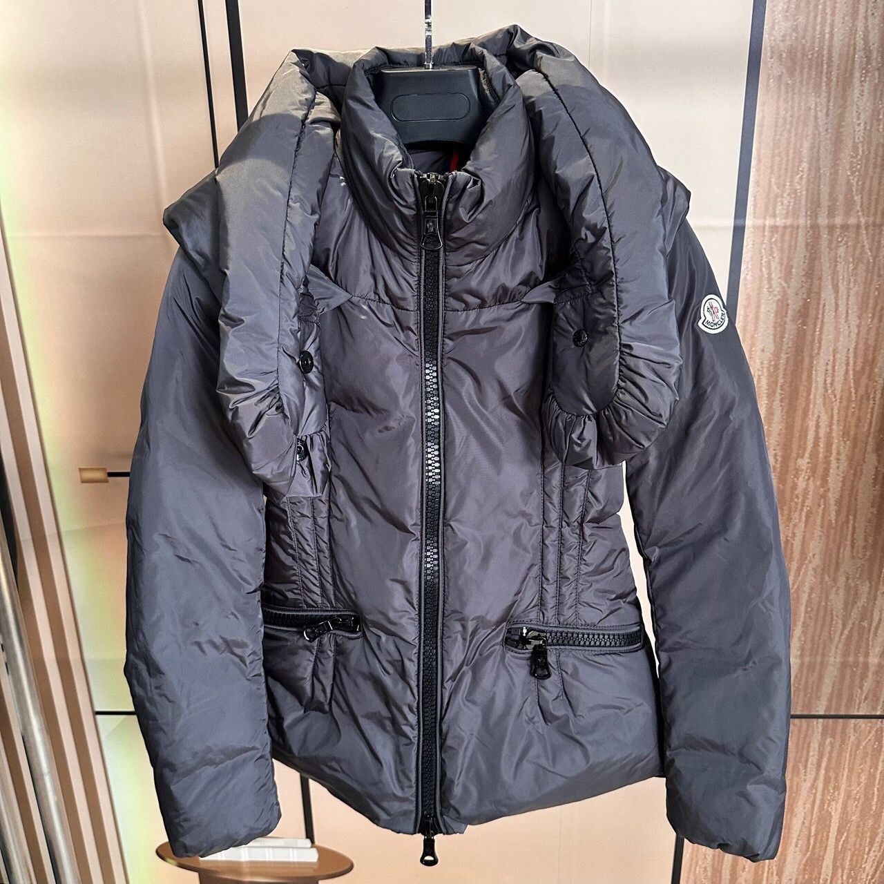 Moncler Moncler Down Gray Down Jacket XS Women Size XS / US 0-2 / IT 36-38 - 1 Thumbnail