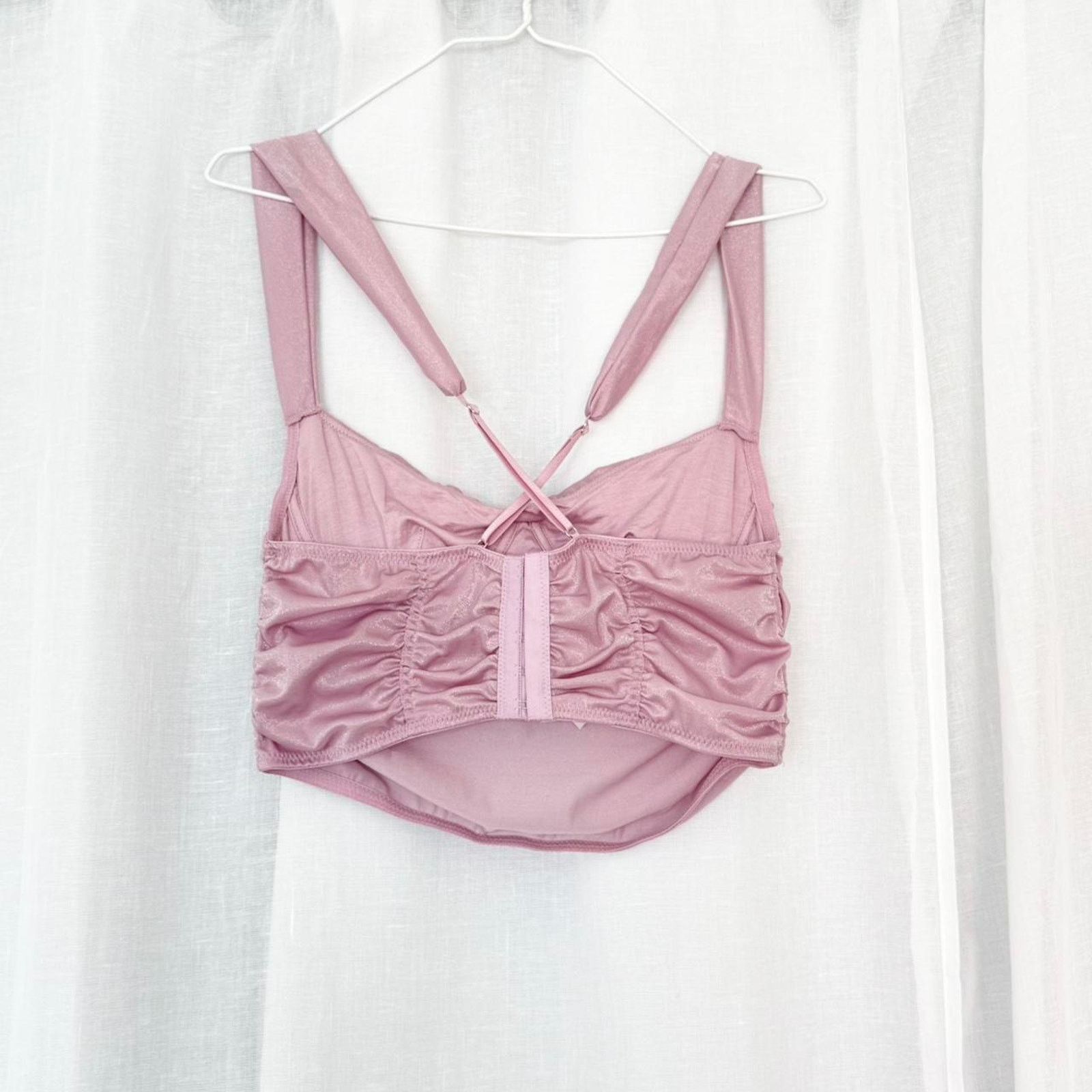 Urban Outfitters sparkly blush satin ruched cami crop top Size L / US 10 / IT 46 - 5 Thumbnail