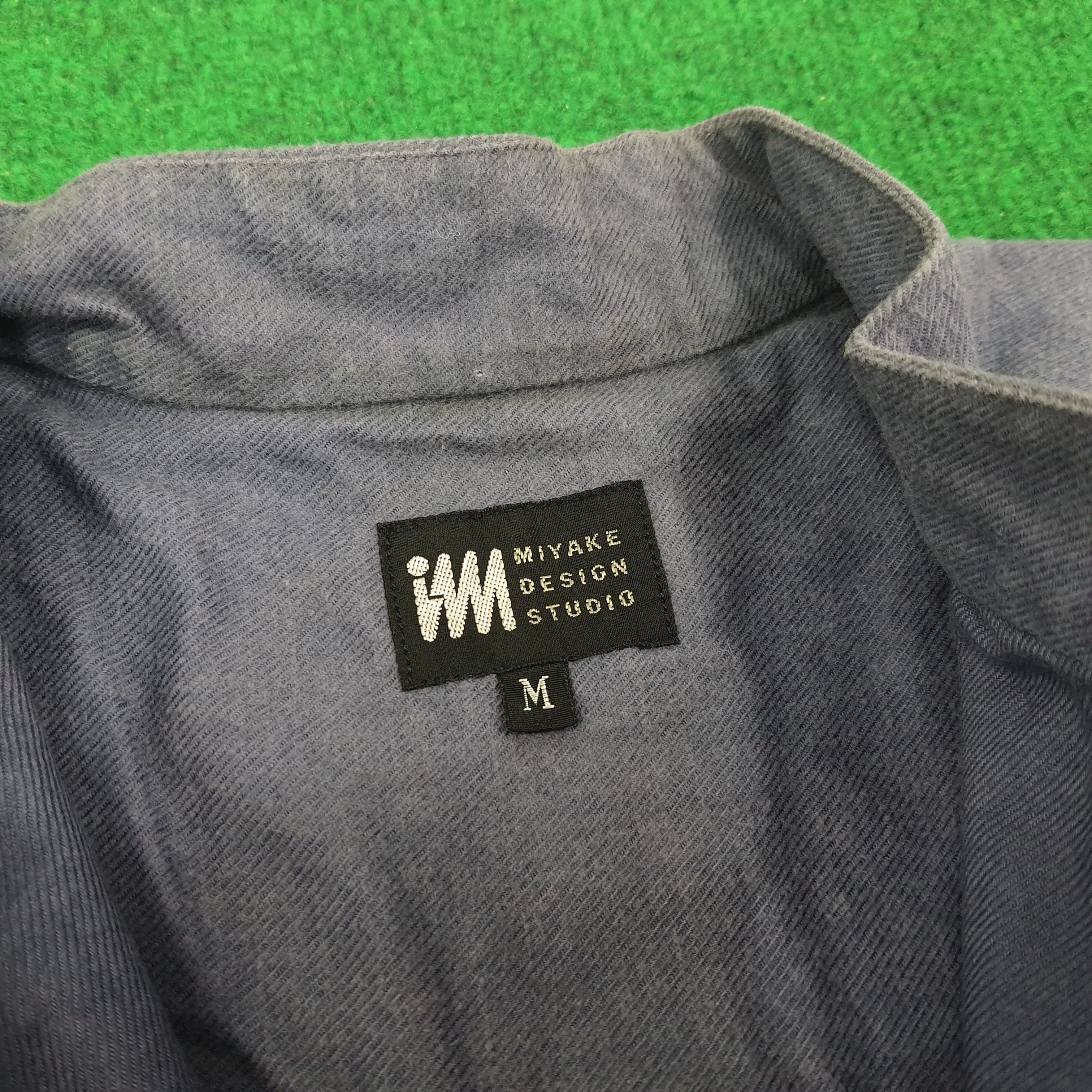 Issey Miyake × Japanese Brand × Vintage Vintage Issey Miyake IM Miyake Designer Button Up Shirt Size US L / EU 52-54 / 3 - 5 Thumbnail