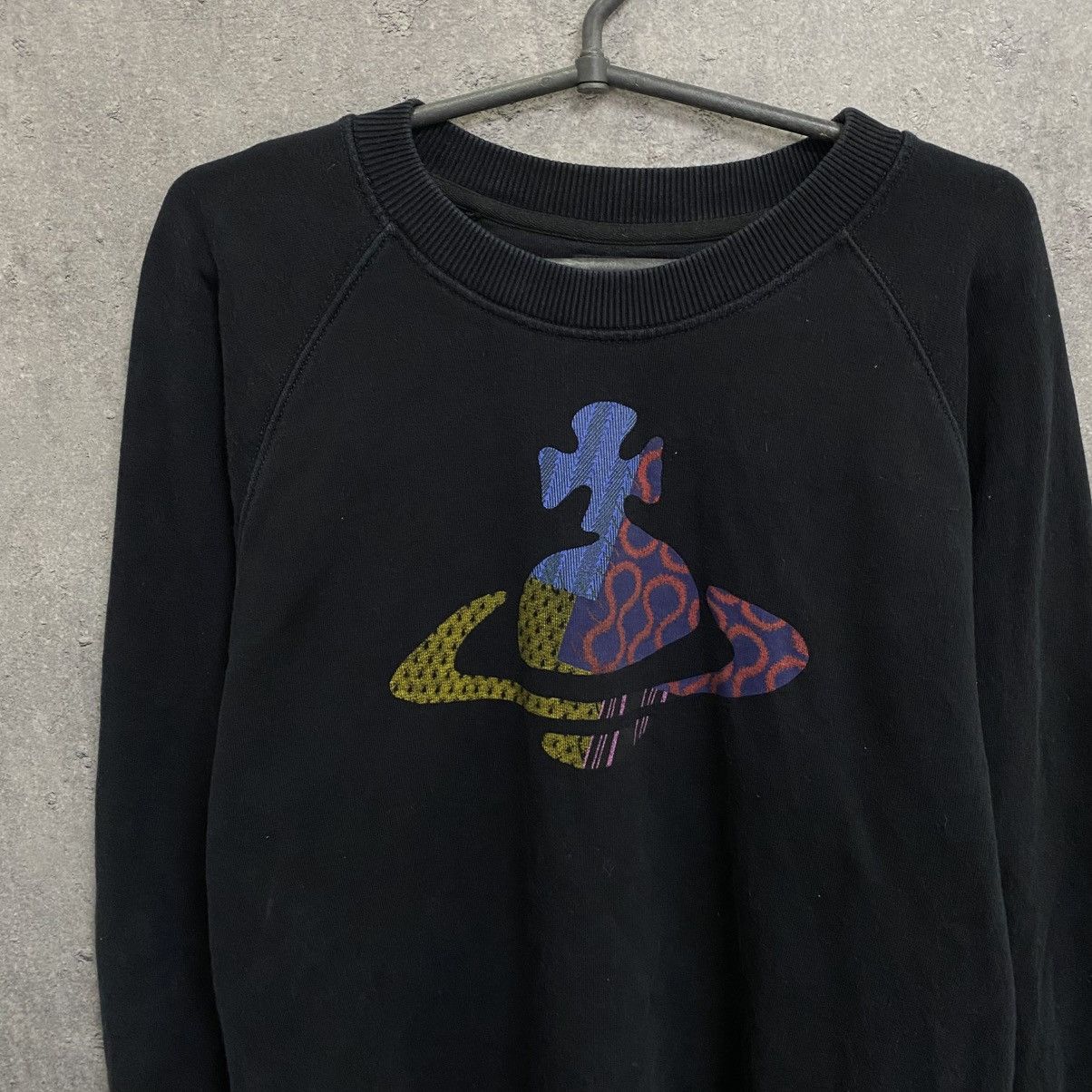 Vivienne Westwood Vintage Vivienne Westwood Big Logo Sweatshirt Y2K Size US M / EU 48-50 / 2 - 5 Thumbnail