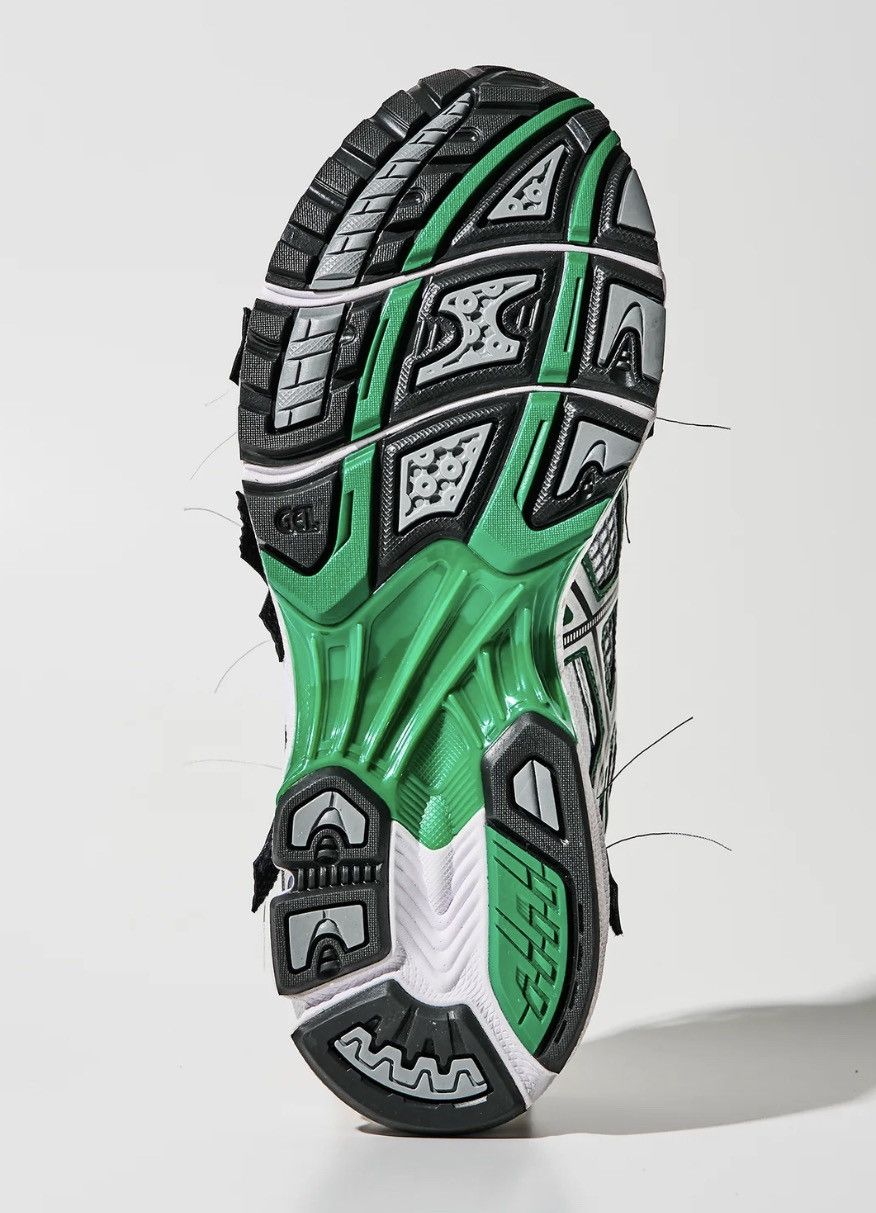 Asics Invincible ASICS Gel Nimbus 10.1 Green Sz 9.5 Size US 9.5 / EU 42-43 - 3 Thumbnail