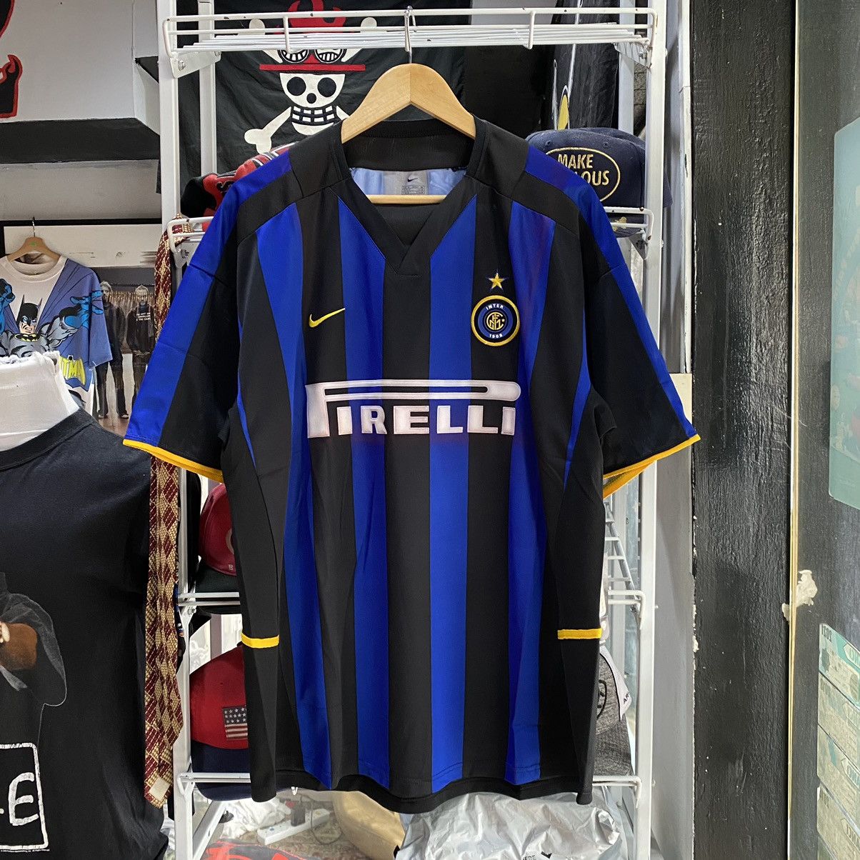 Nike × Vintage Nike Inter 2002/2003 Vintage REPRO Football Jersey Size US XL / EU 56 / 4 - 1 Thumbnail