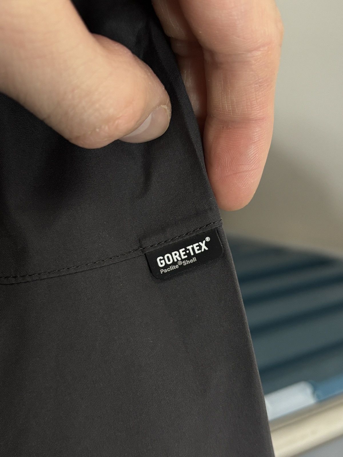 Peak Performance Peak Performance Gore-Tex Windbreaker Outdoor Jacket Goretex Size US L / EU 52-54 / 3 - 3 Thumbnail