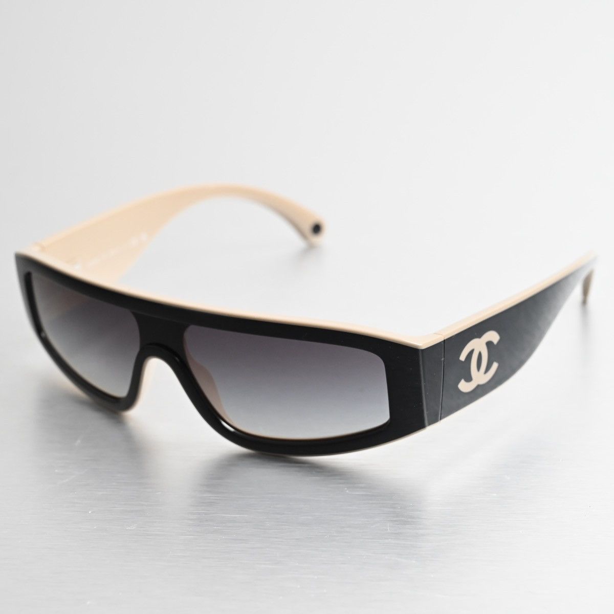 Chanel CHANEL 0CH6057 SUNGLASSES Size ONE SIZE - 2 Thumbnail