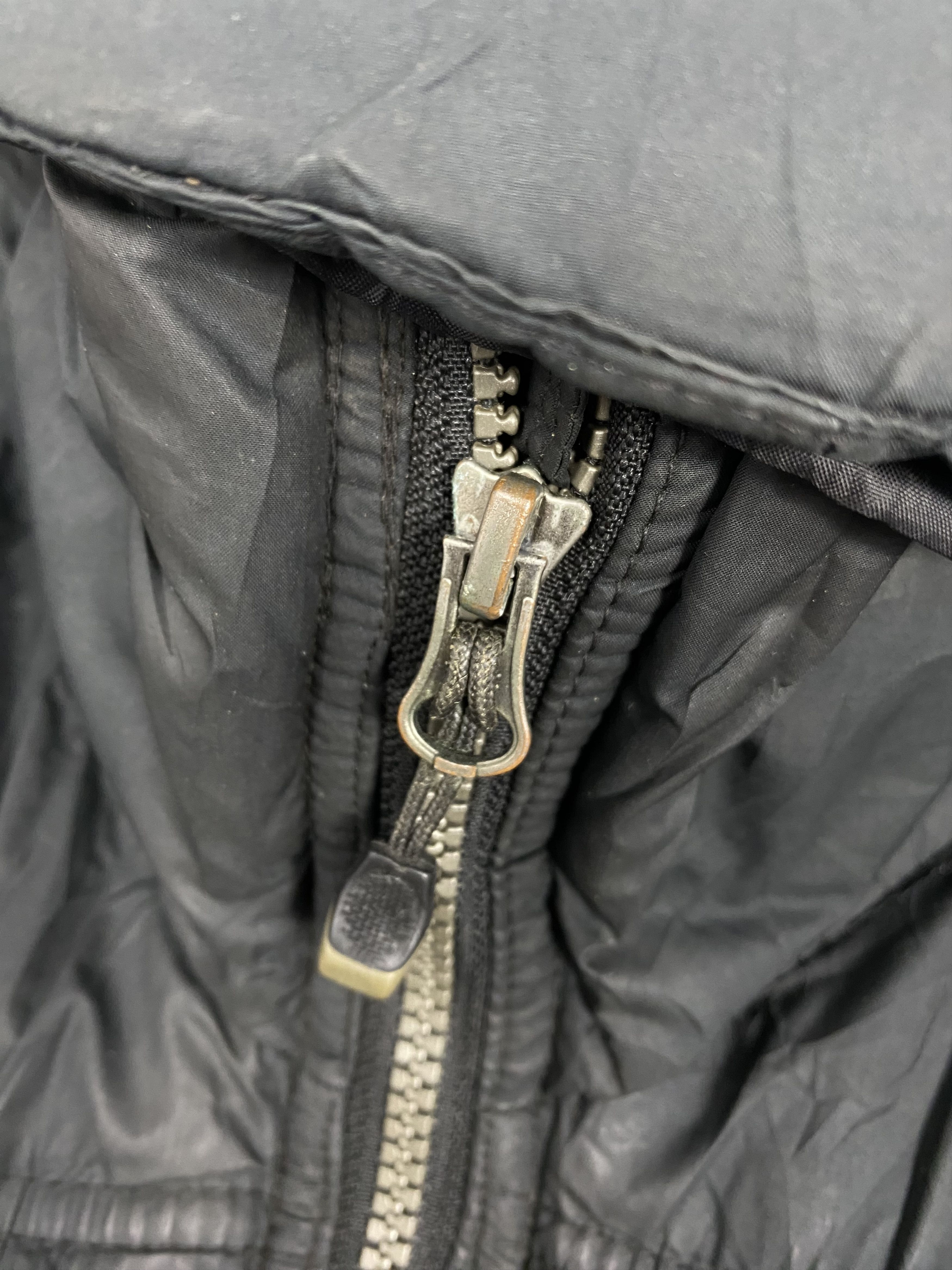 Japanese Brand Vintage Villand Hoodie Zip Up Puffer Down Jacket Size US L / EU 52-54 / 3 - 3 Thumbnail