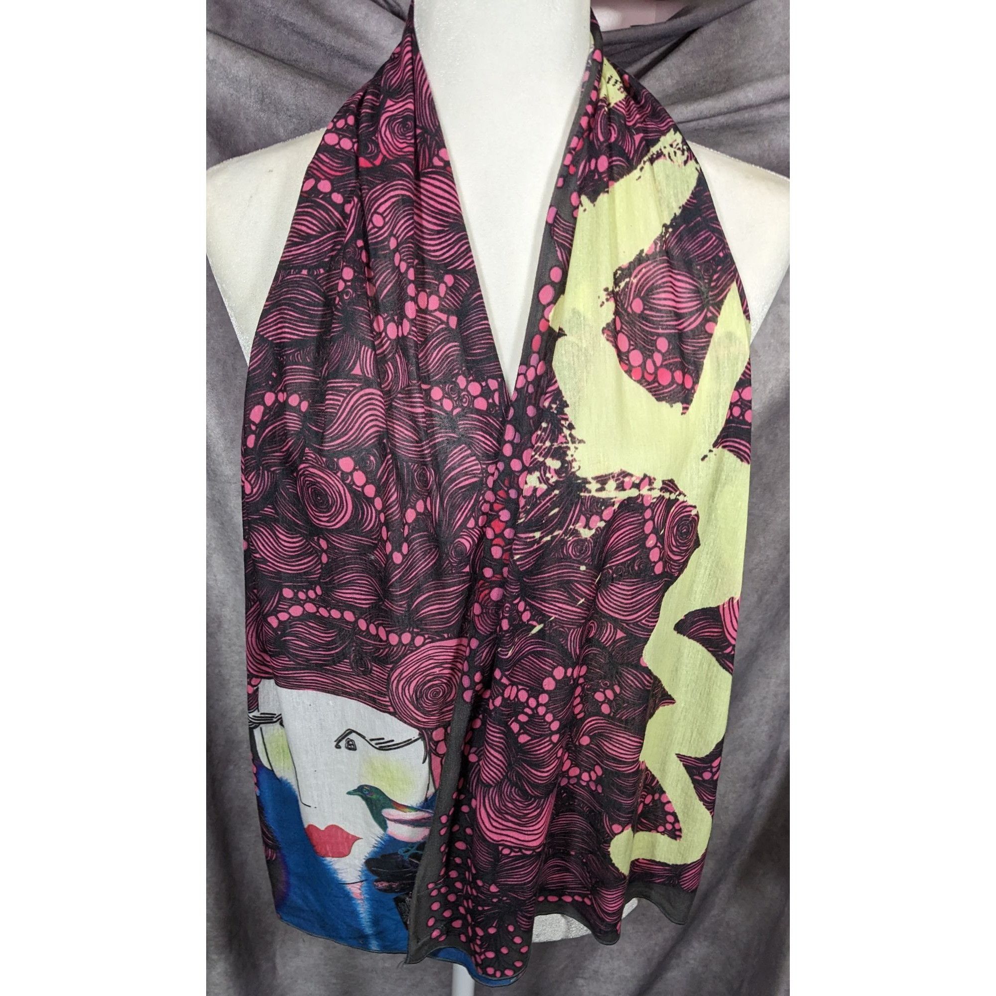 Other Unique Custoline Women's Portrait Art Scarf Size ONE SIZE - 7 Thumbnail