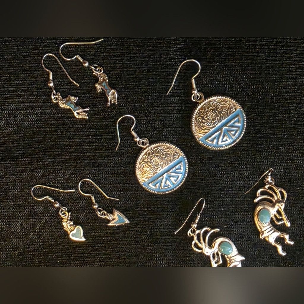 The Unbranded Brand Vintage Western Silver And Blue Earrings Size ONE SIZE - 1 Thumbnail