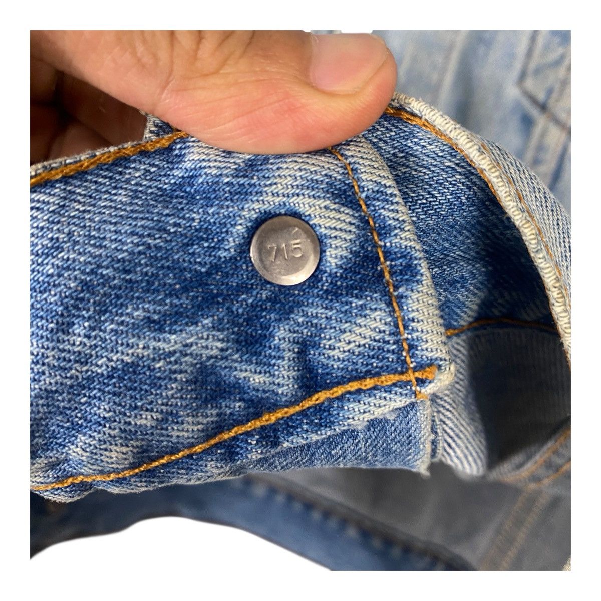 Levi's Vintage Clothing 💥 80s LEVIS VINTAGE DENIM TRUCKER JACKET SUNFADED Size US M / EU 48-50 / 2 - 9 Thumbnail