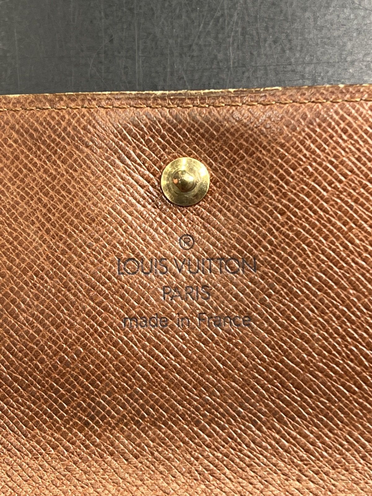 Louis Vuitton × Vintage Louis Vuitton Monogram Leather Button Fold Wallet Size ONE SIZE - 10 Thumbnail